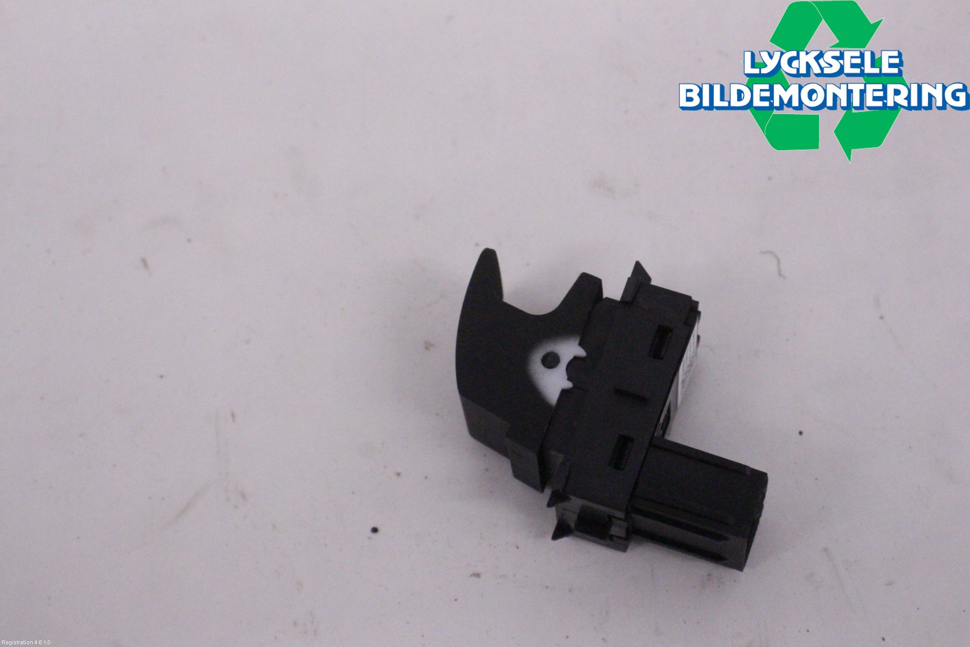 Skoda KODIAQ 17-24 Strömställare Elhiss