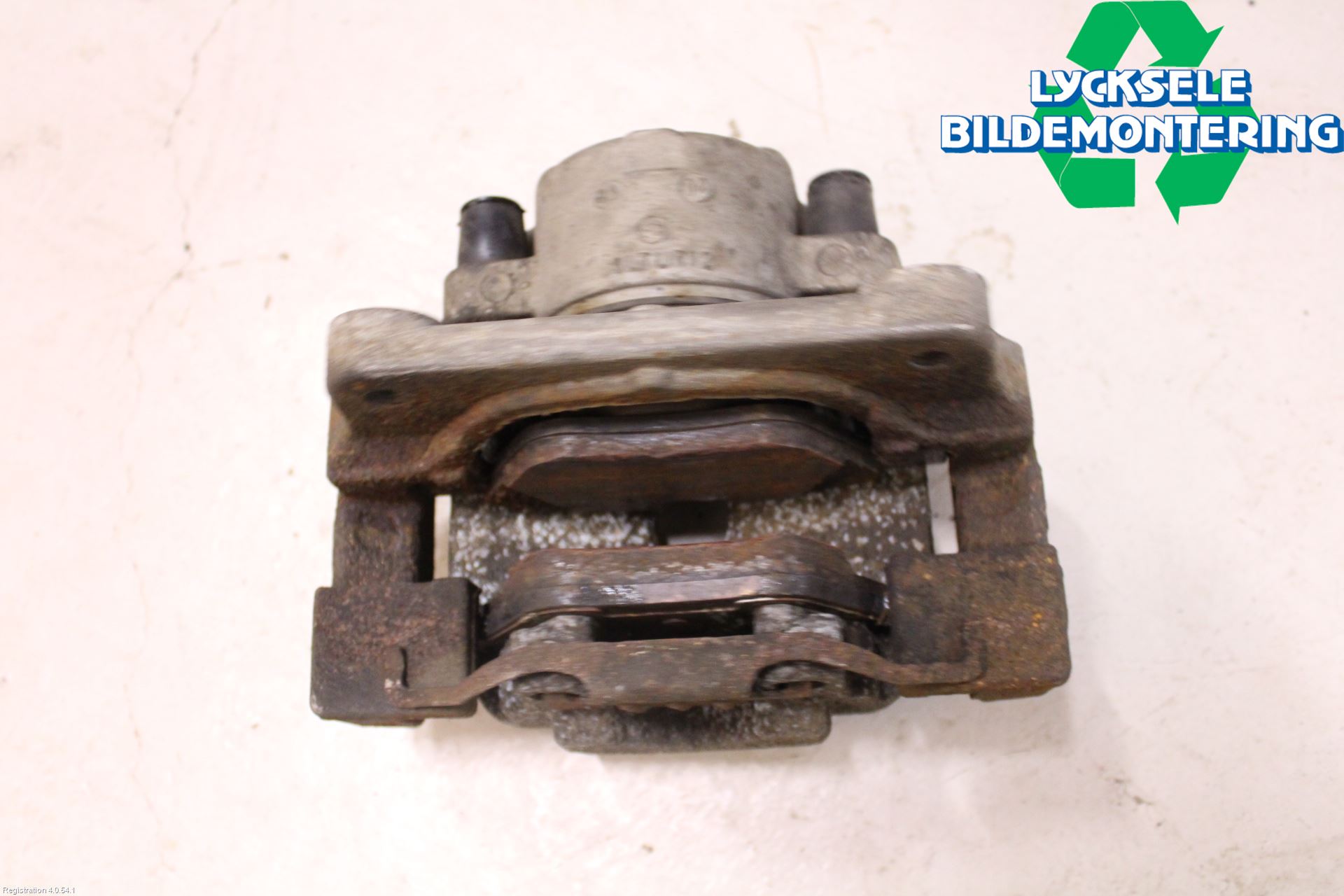 BMW 5 F10/F11/F18 09-17 Bromsok Fram Höger