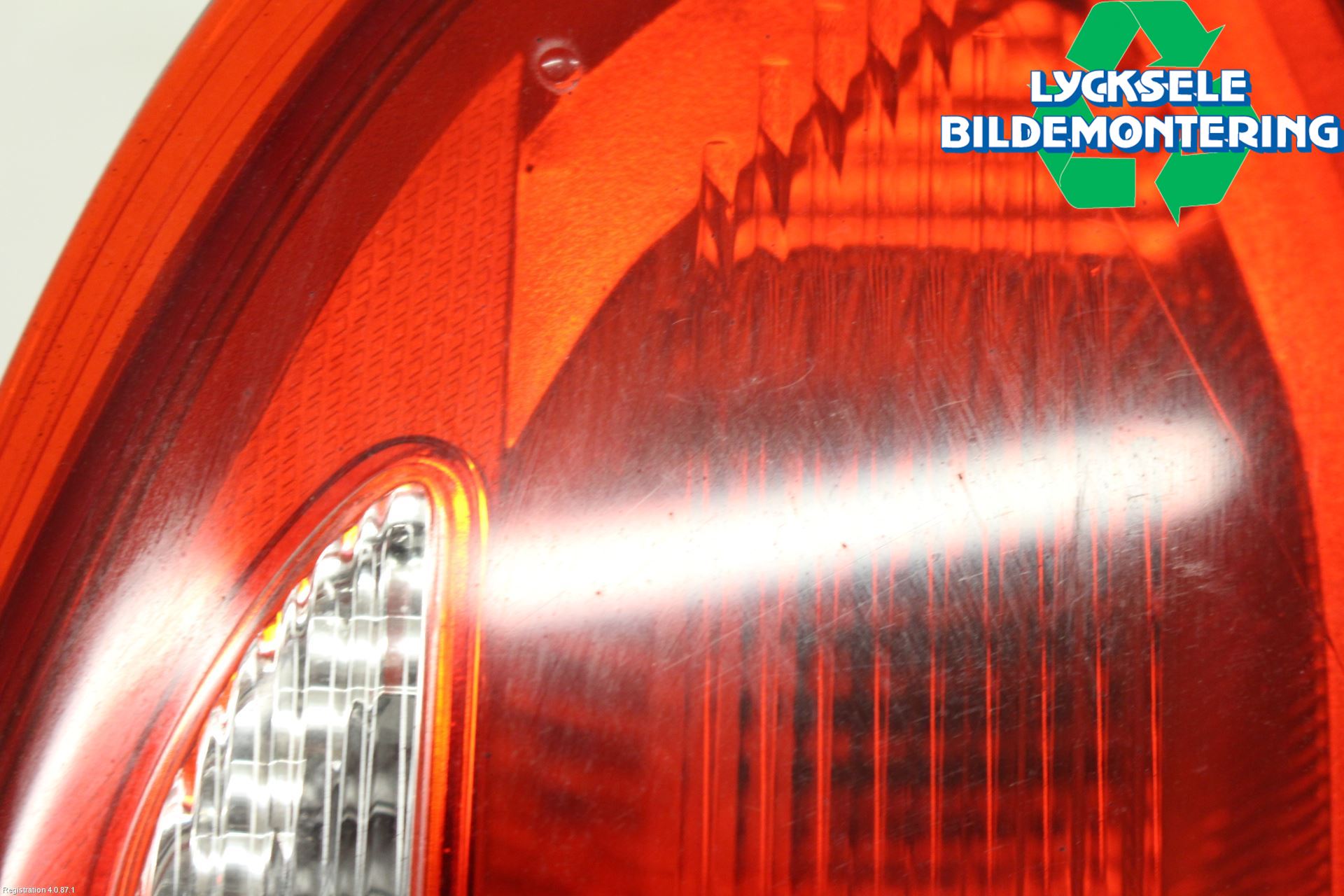 Ford FOCUS 15-18 Bakljus Lucka Vä