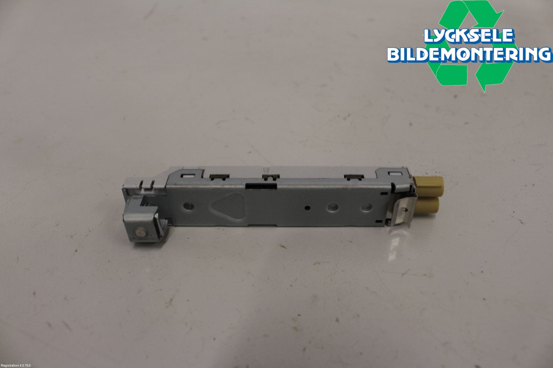 Audi A5 17- Antennförstärkare