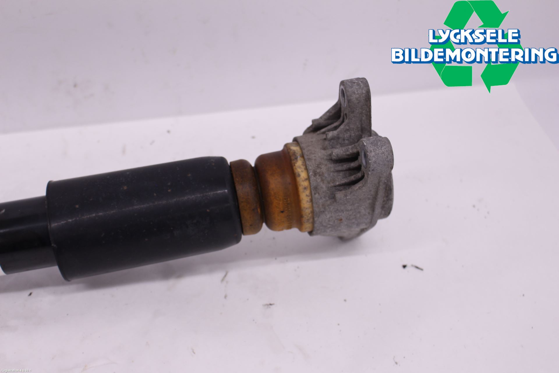 BMW 3 G20/G21/G80/G81 19- Fjäderben Bak Vä-Hö