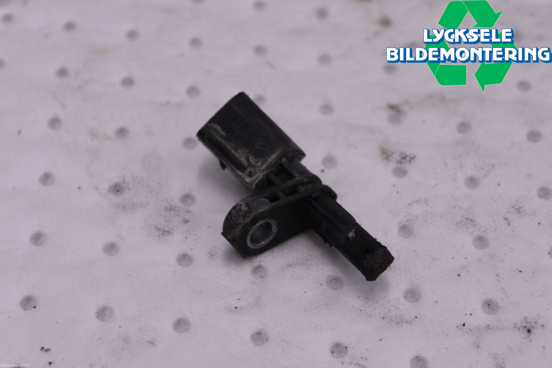 Volkswagen VW PASSAT 15-19 Abs Sensor