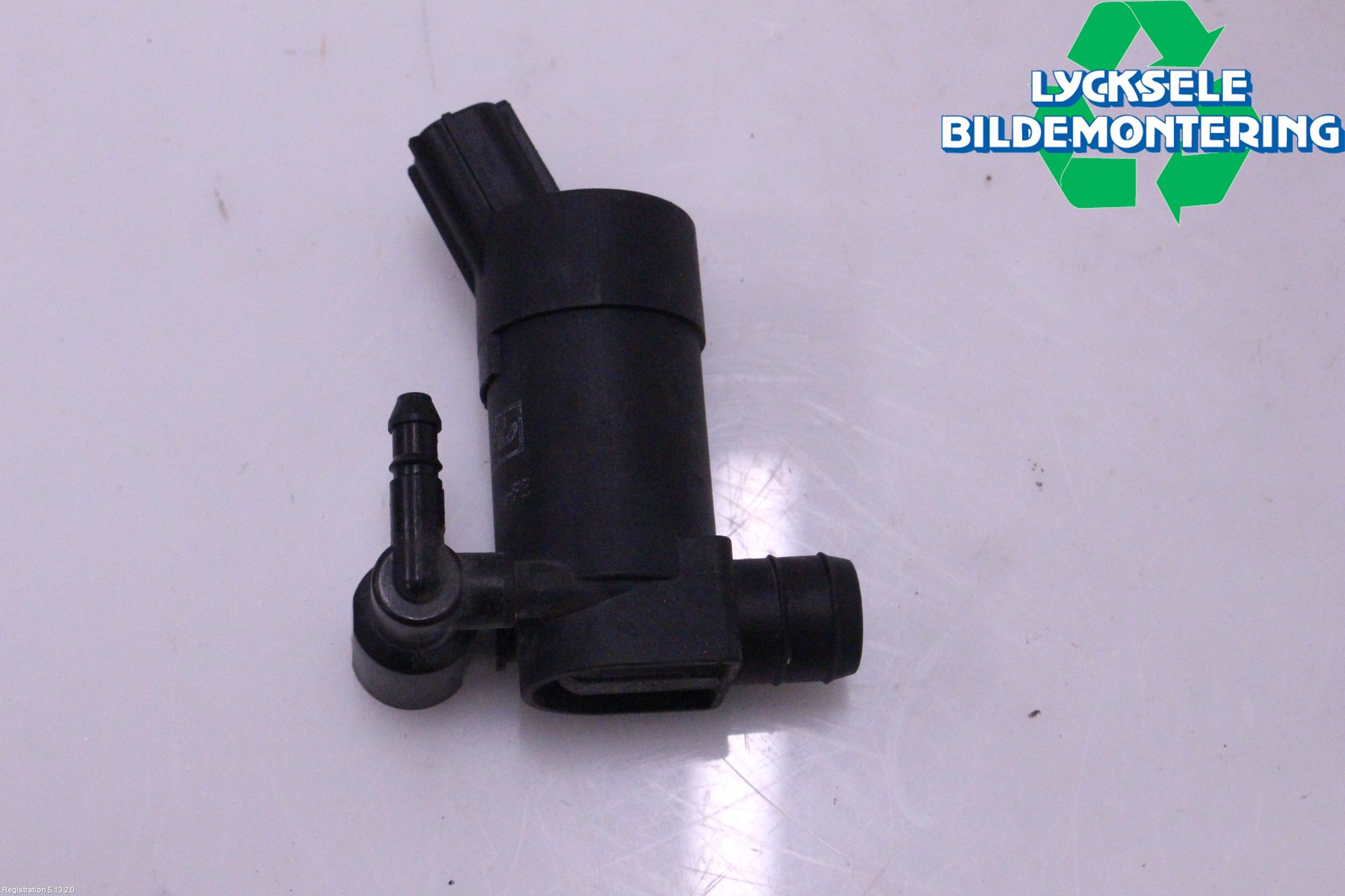Ford KUGA 08-12 Spolarpump Vindruta