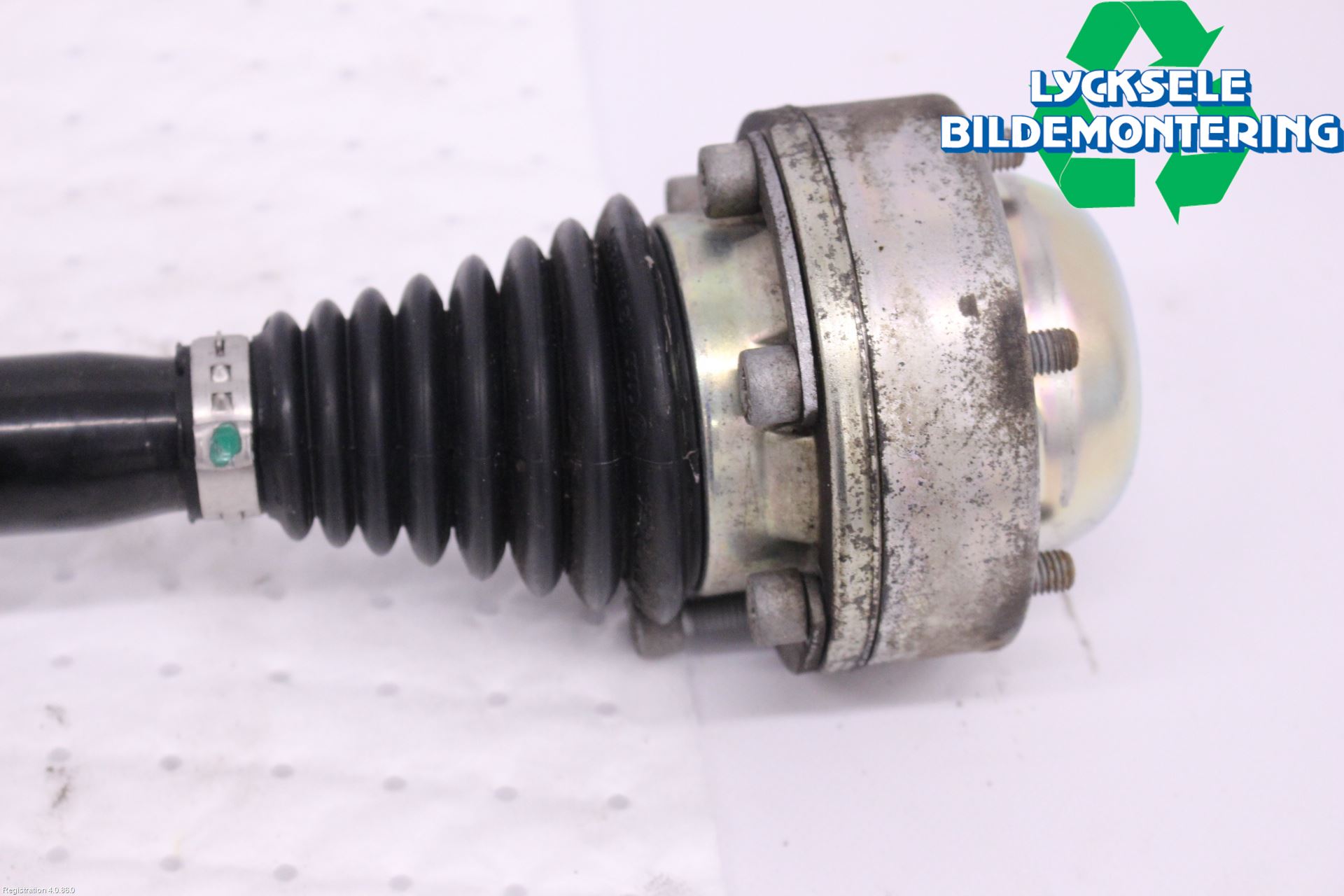 Audi A6 F2/C8 19- Drivaxel Bak Höger