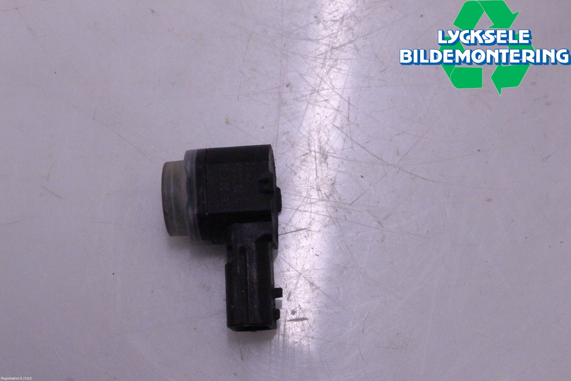 Renault CAPTUR 13-19 Parkeringshjälp Backsensor