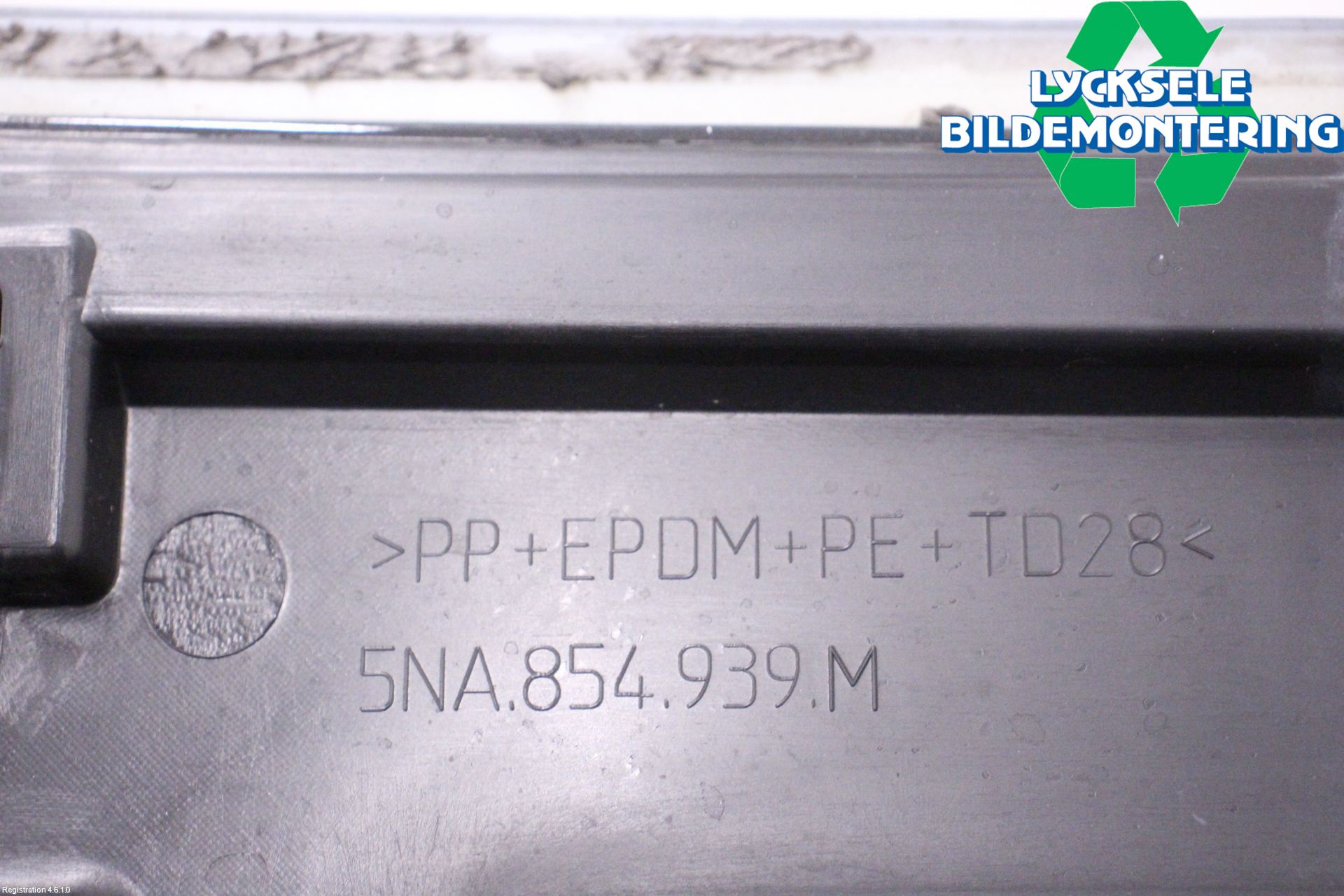 Seat TARRACO 19- Dörr Dekorlist Fram Vä