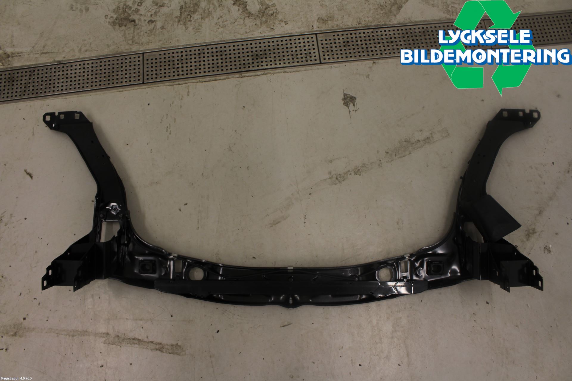 Mini COUNTRYMAN F60 17-23 Kylarfäste-Ram-Balk