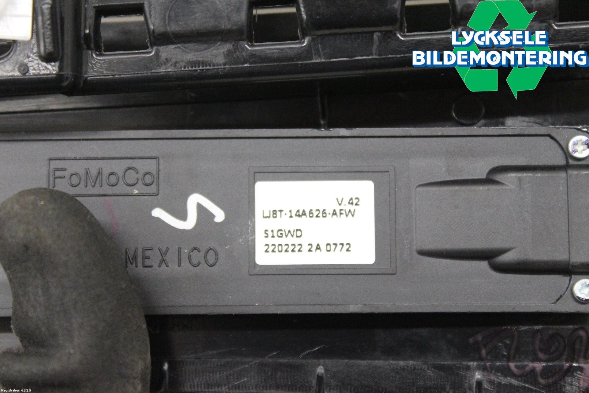 Ford MUSTANG Mach-E 21- Strömställare Dörröppnare