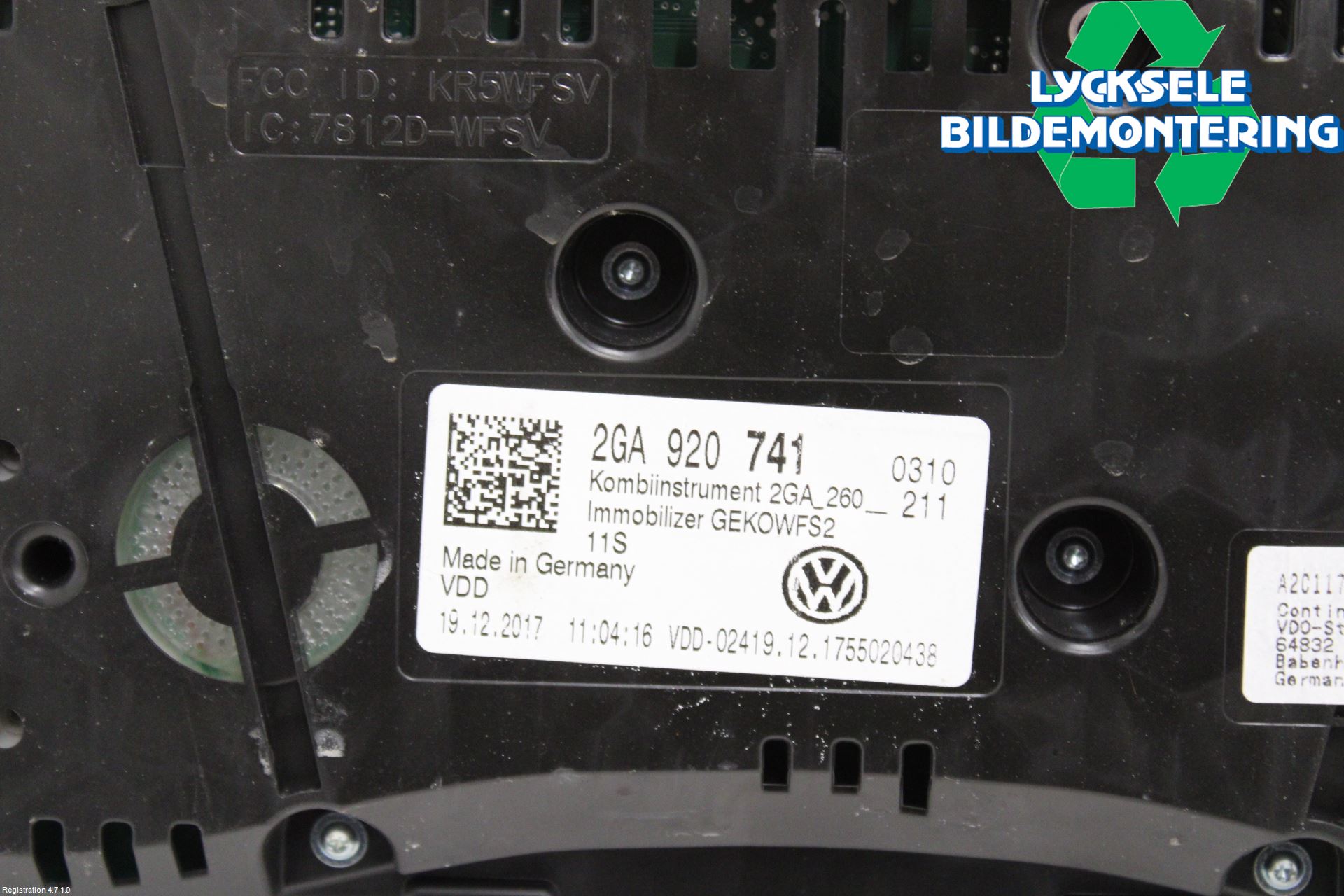Volkswagen VW T-ROC 18- Instrument Komb