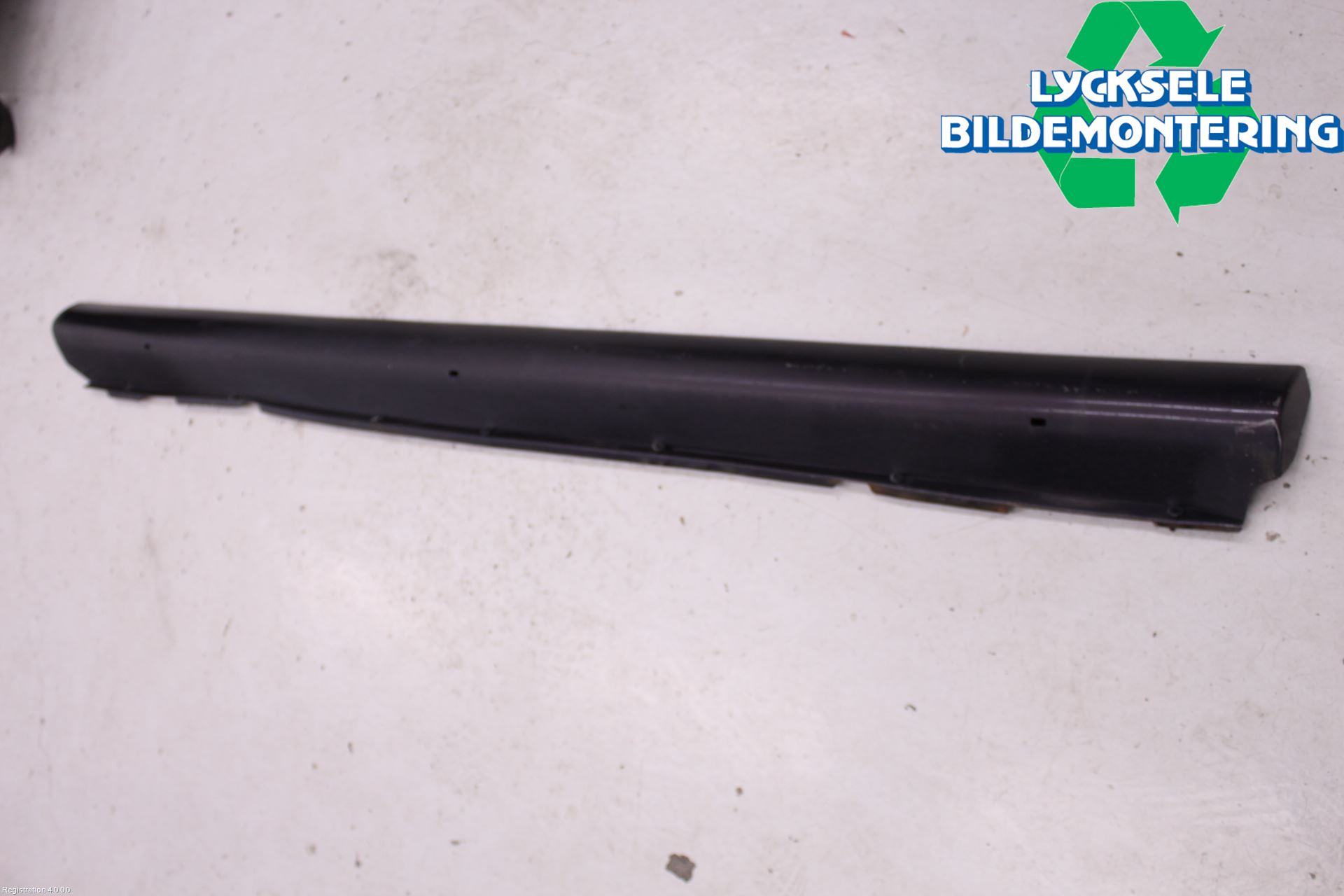 Volvo S90/V90 97-98 Sidokjol Vä