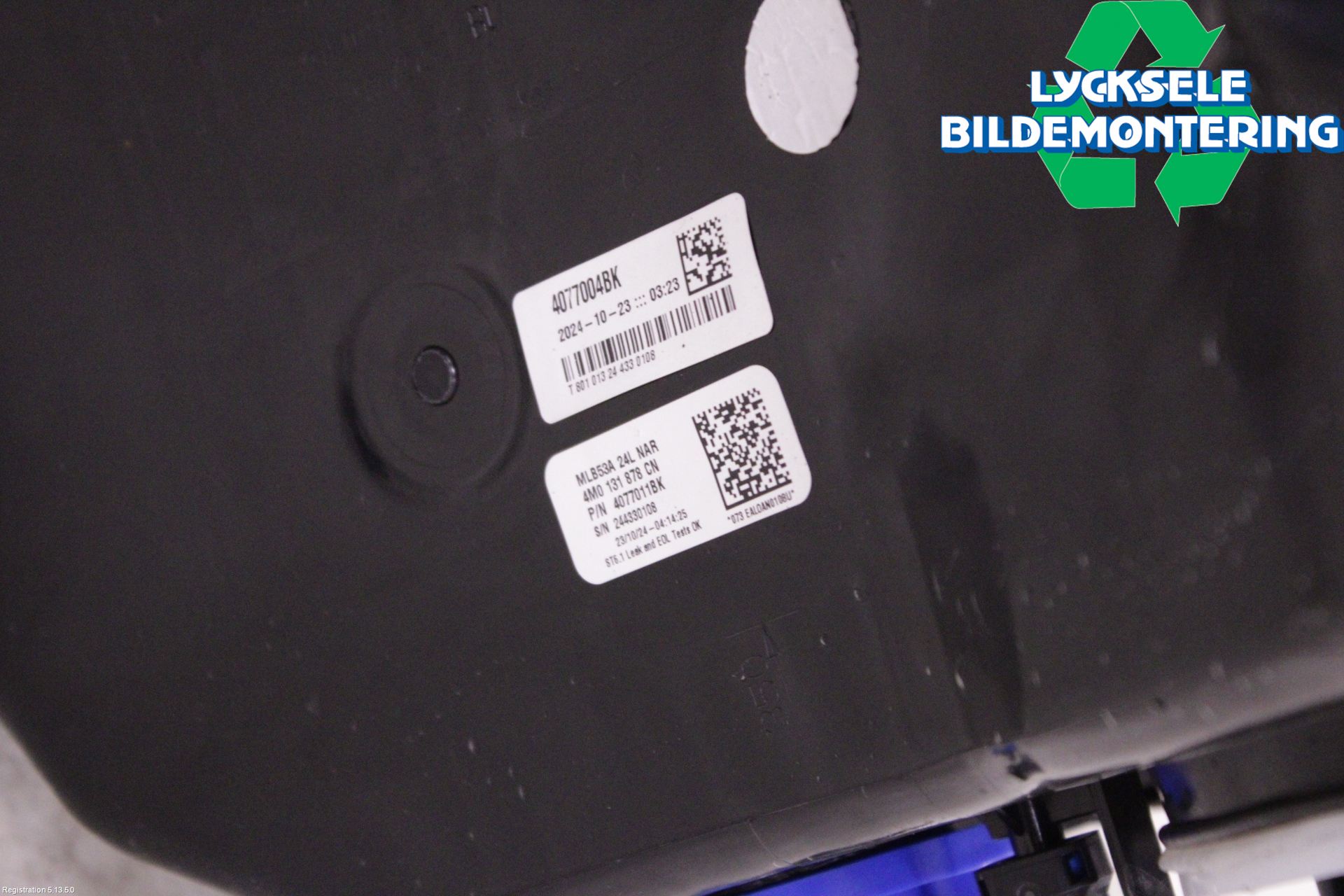 Volkswagen VW TOUAREG CR 18- Adblue Tank