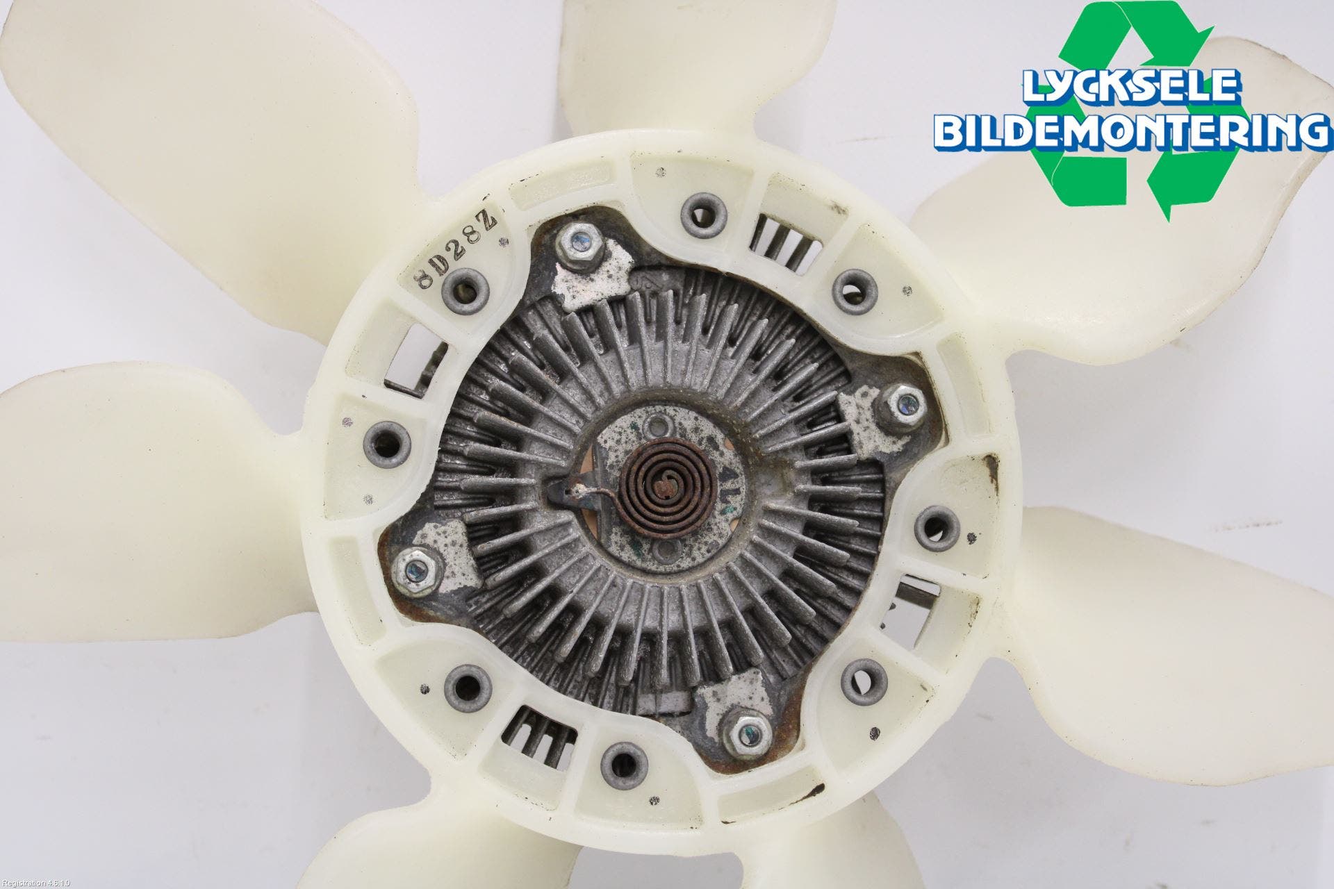 Toyota HILUX 16- Kylfläkt-Vinge