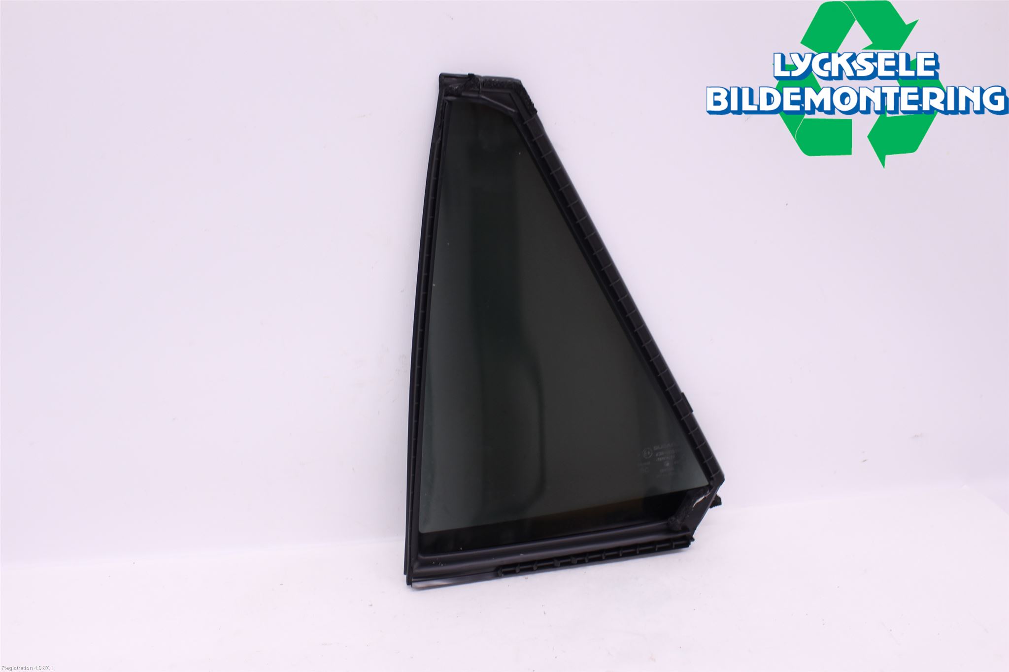 Subaru OUTBACK 21- Dörruta Bak Lilla Hö