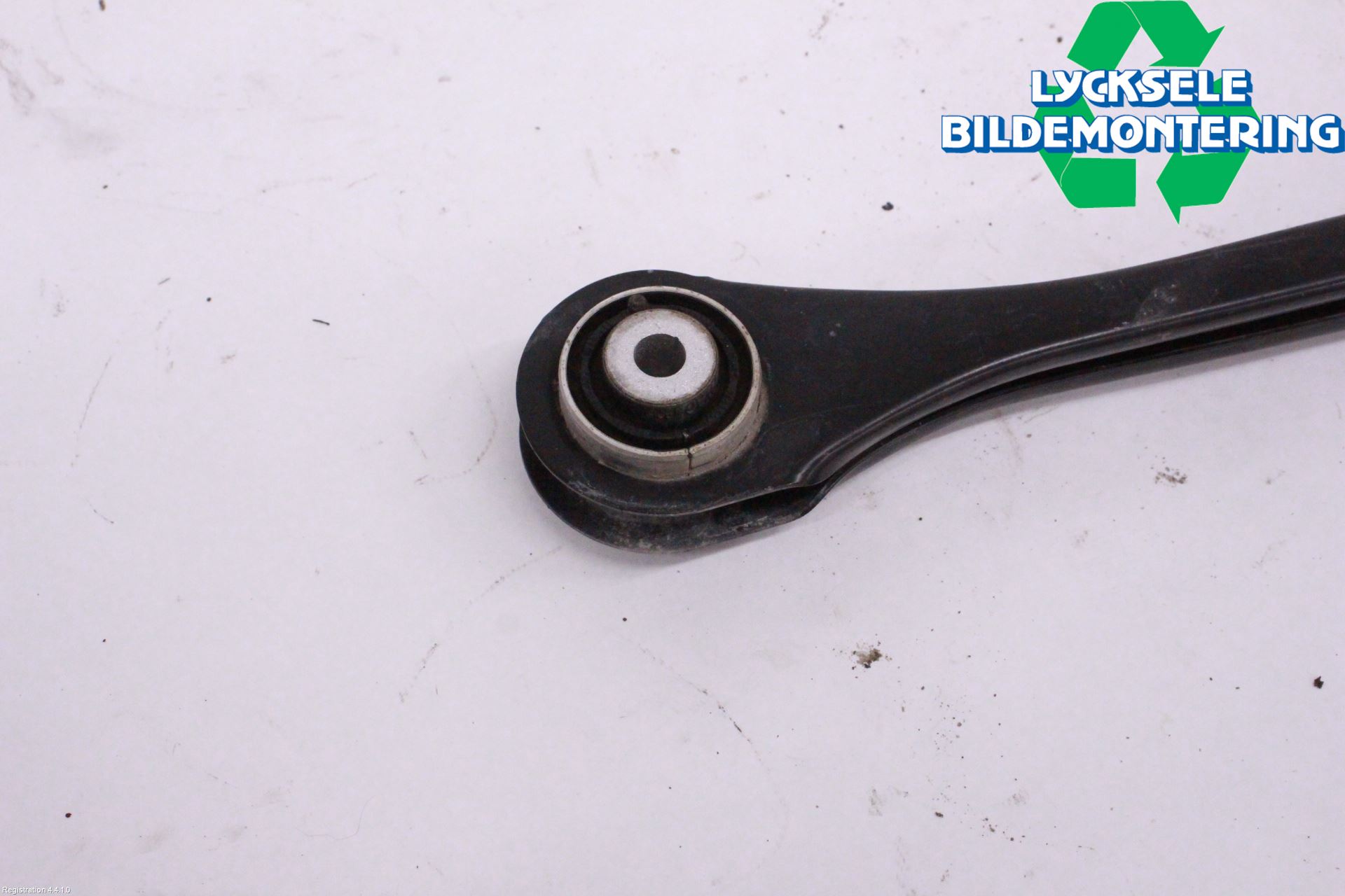 Audi A4/S4 B9 20- Bärarm Bak Vänster