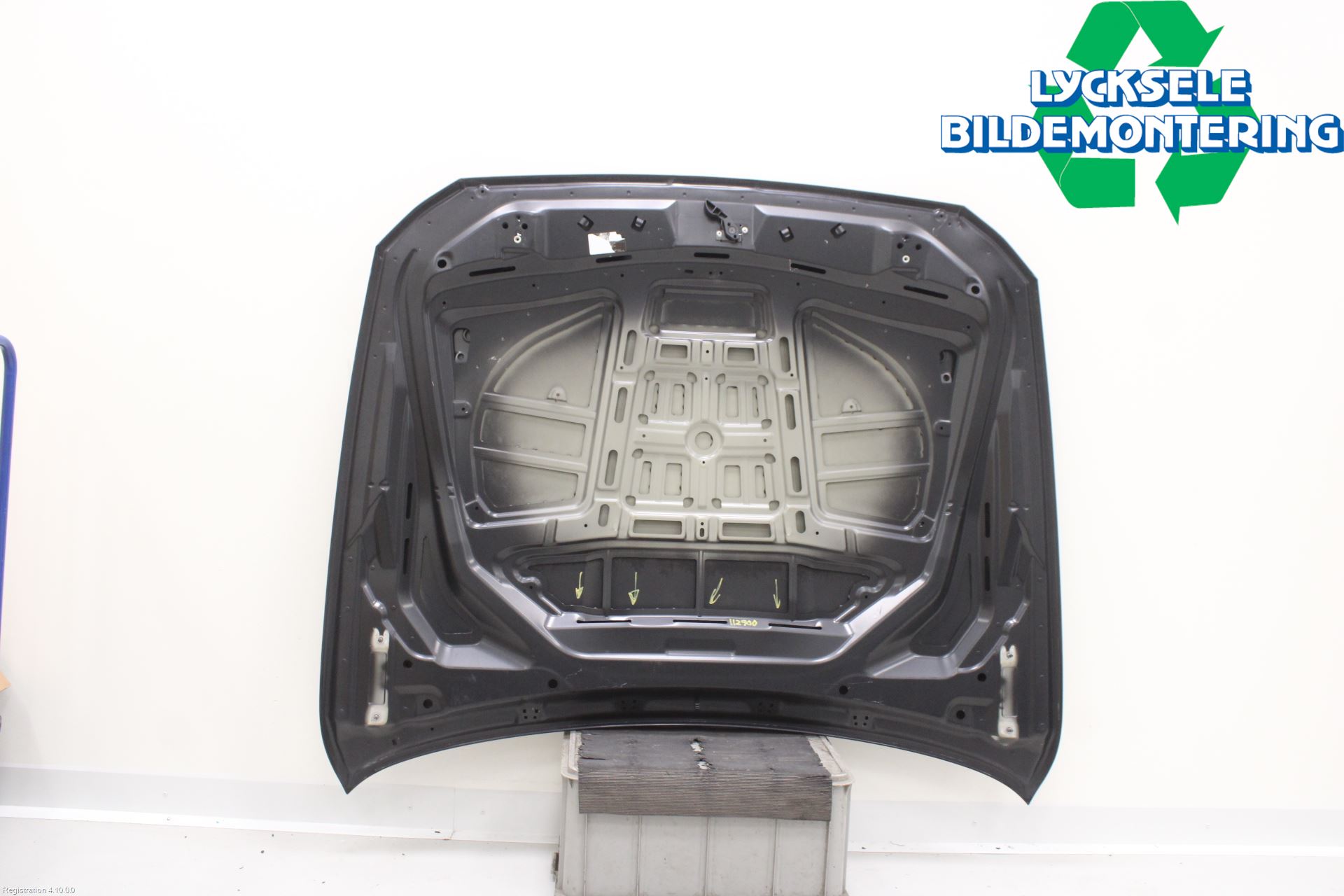 BMW 5 F10/F11/F18 09-17 Huv Fram