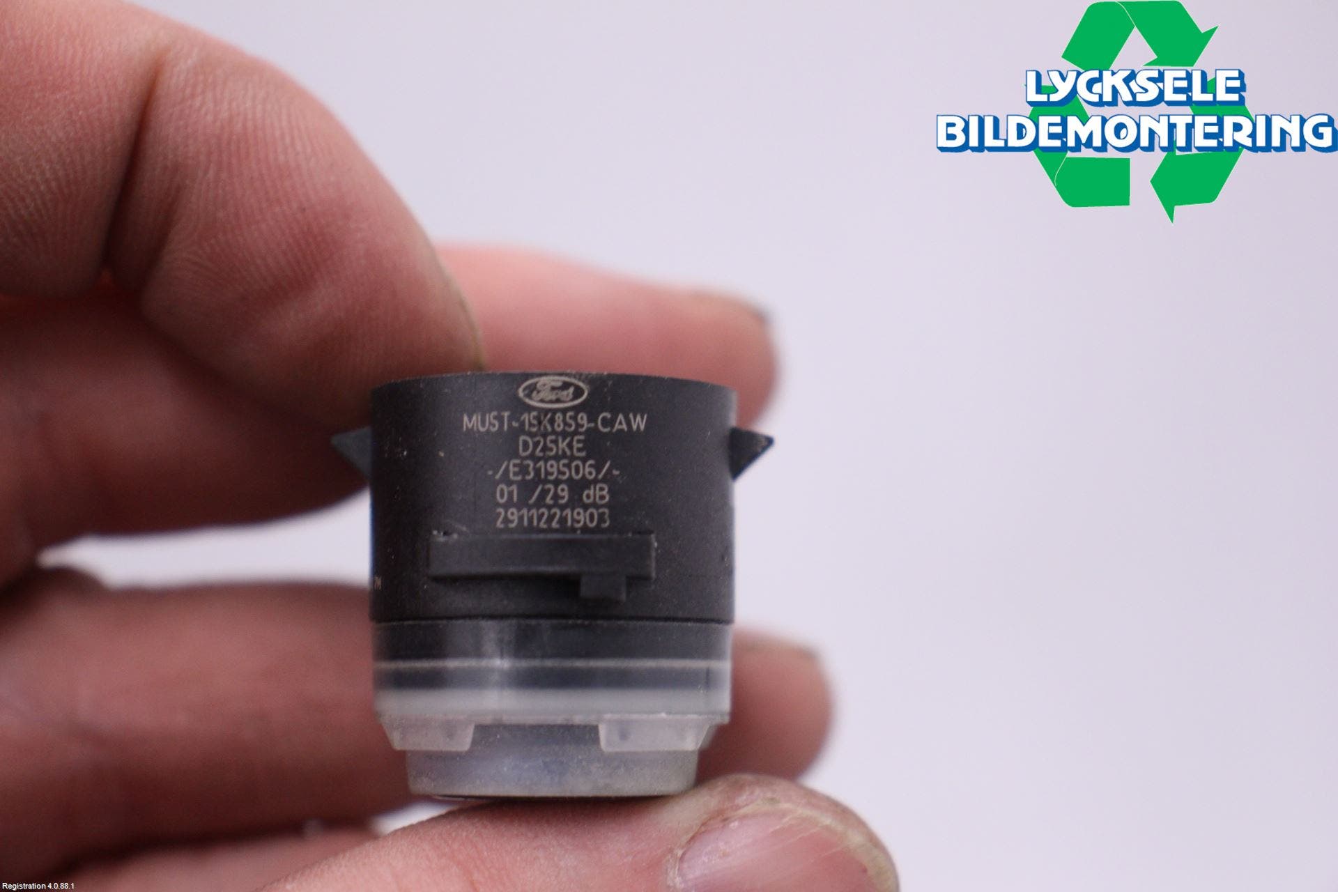 Ford FOCUS 19- Parkeringshjälp Backsensor