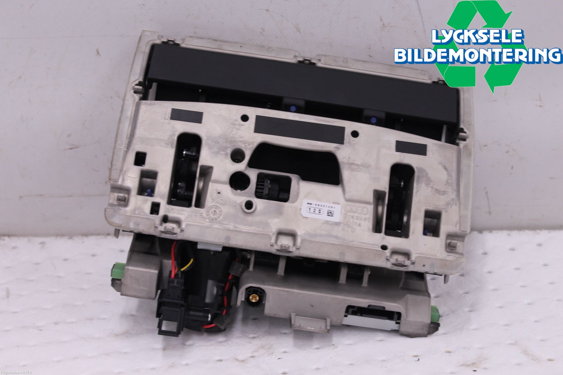 Audi A3/S3 8V 13-20 Bildskärm