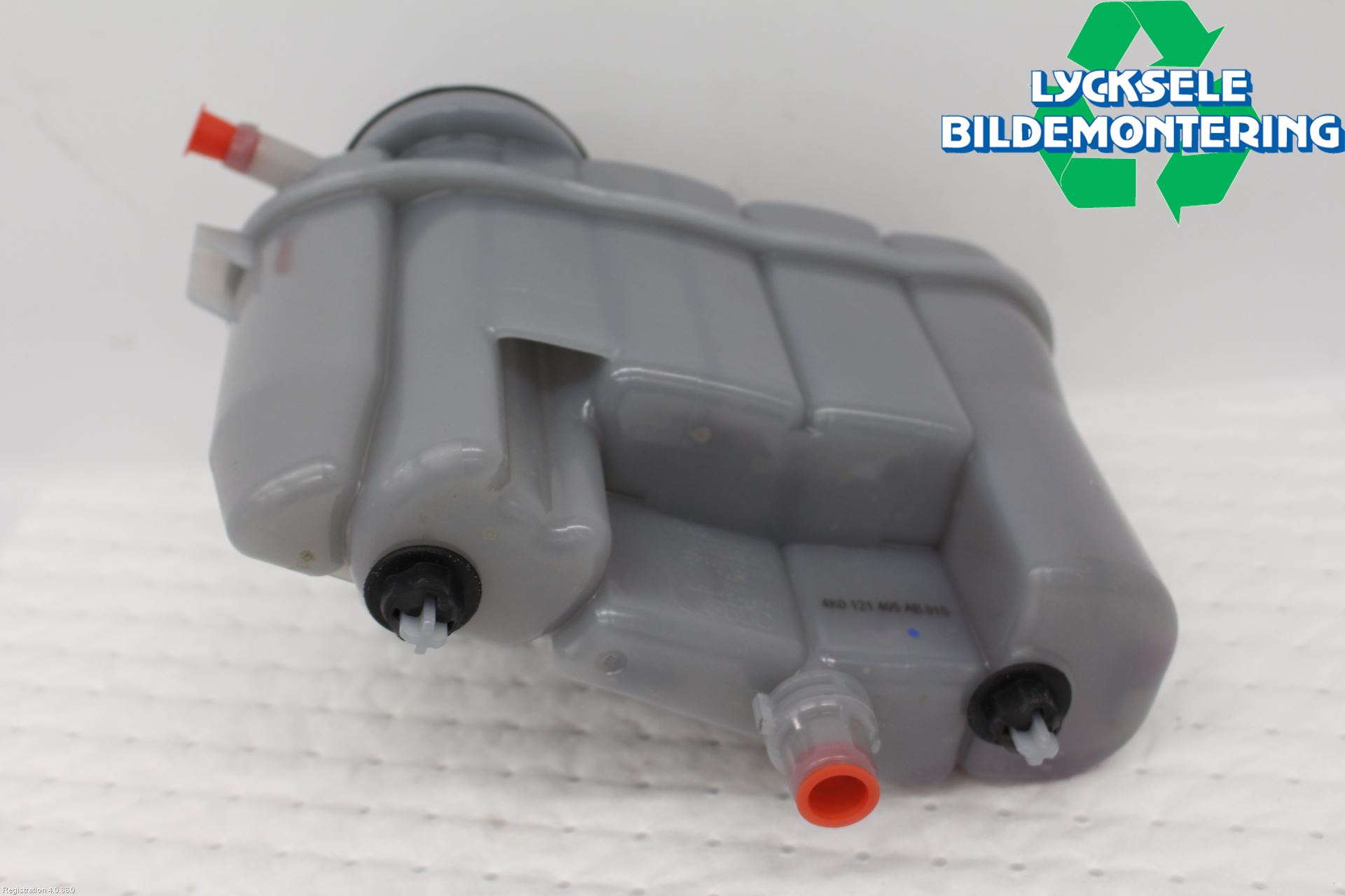 Audi A6 F2/C8 19- Expansionstank