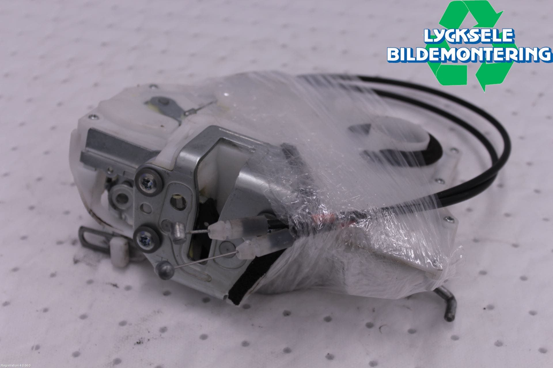 Suzuki SX4 S-CROSS 14-21 Låskista-Dörrlås