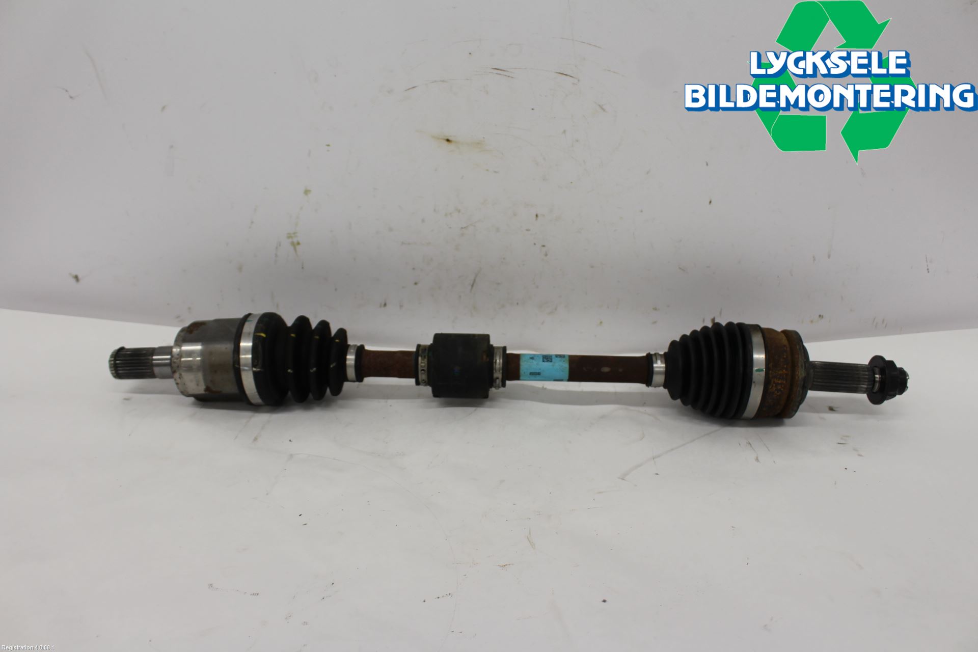 Hyundai i20 BC 21- Drivaxel Fram Vänster