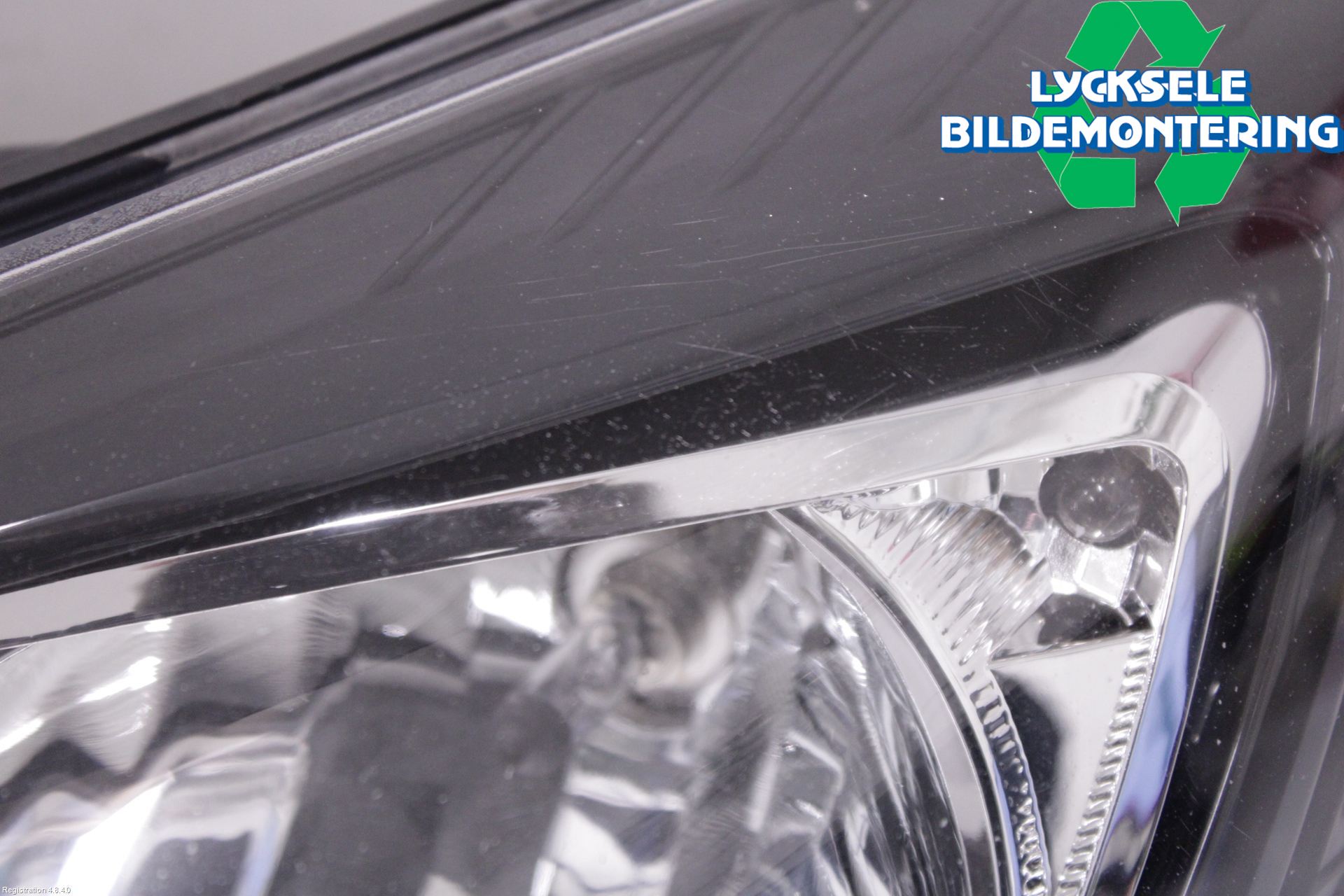 Ford FOCUS 11-14 Strålkastare Vänster