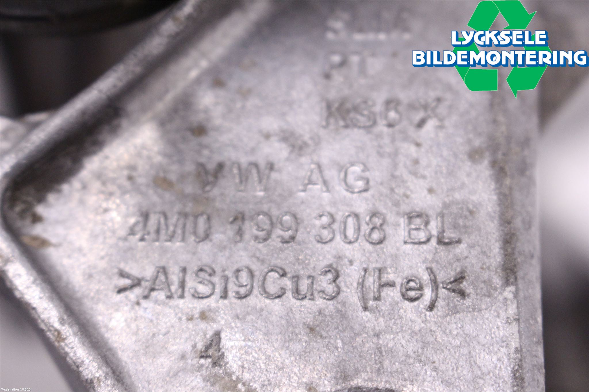 Audi A4 ALLROAD 17- Motorfäste