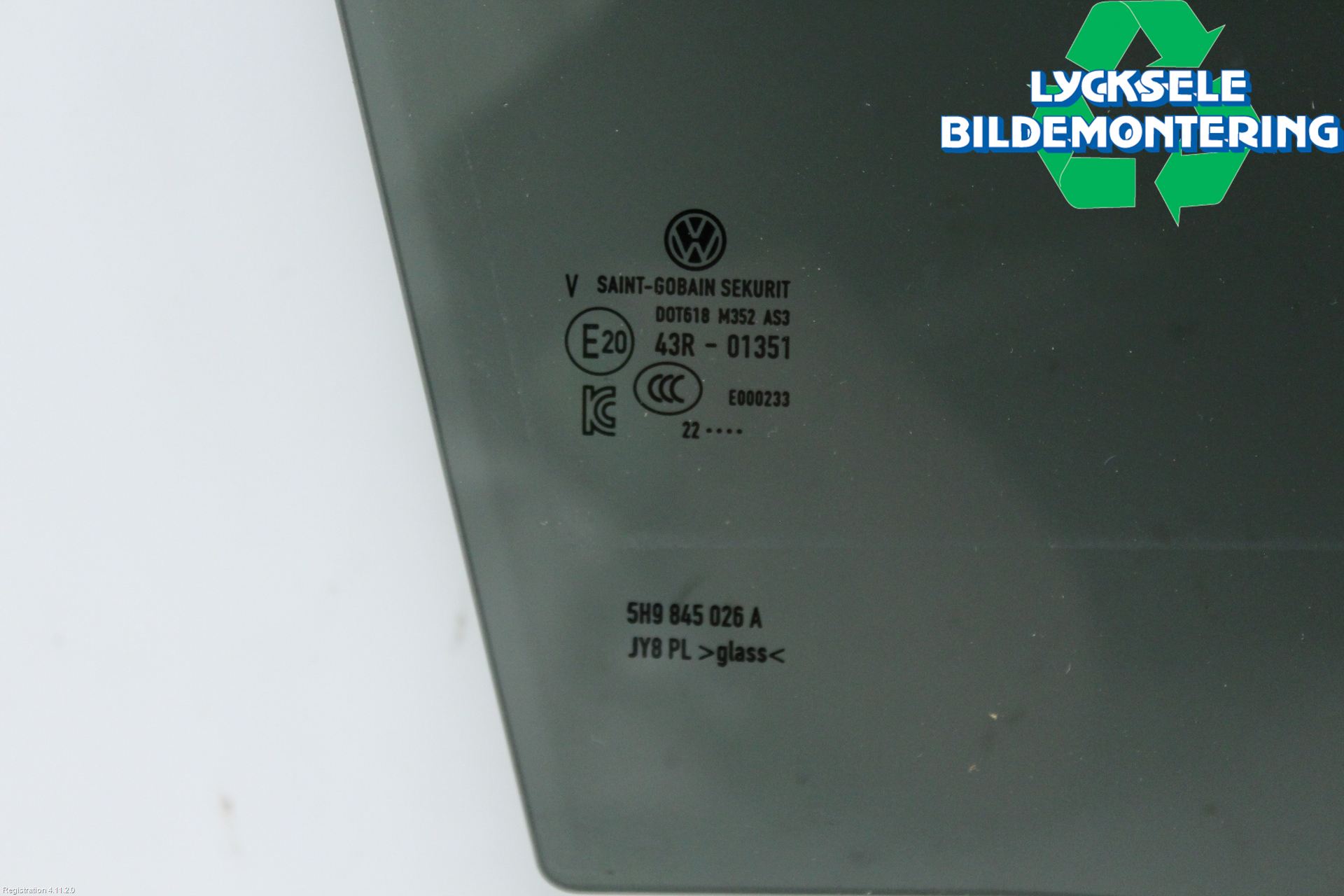 Volkswagen VW GOLF / E-GOLF VIII 20- Dörruta Bak Höger