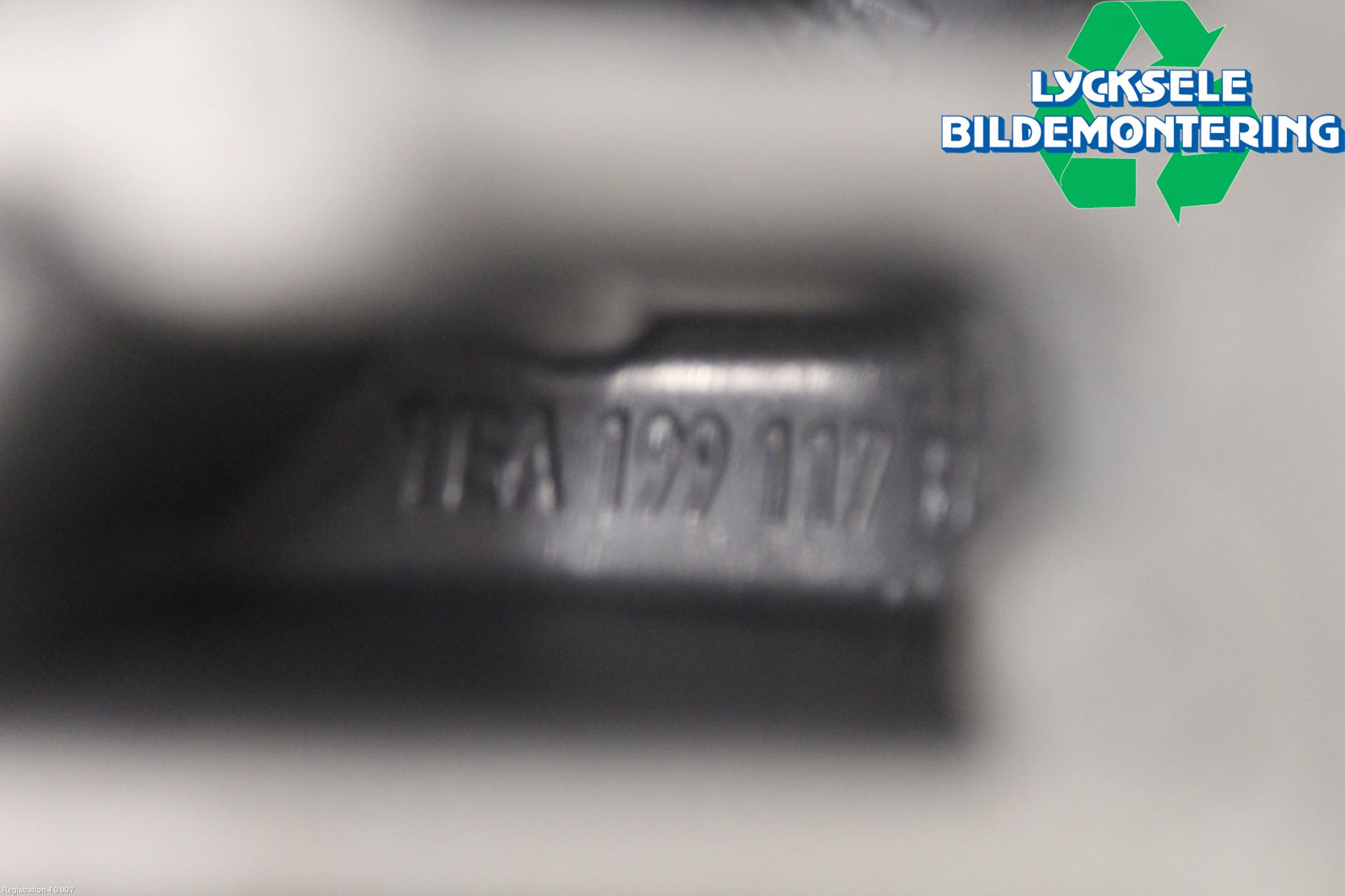 Volkswagen VW ID.4 21- Motorfäste