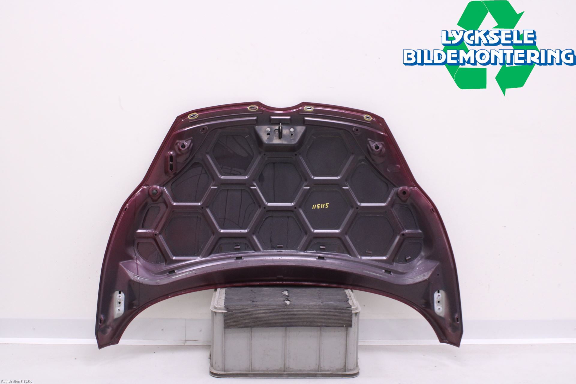 Ford FIESTA 09-12 Huv Fram