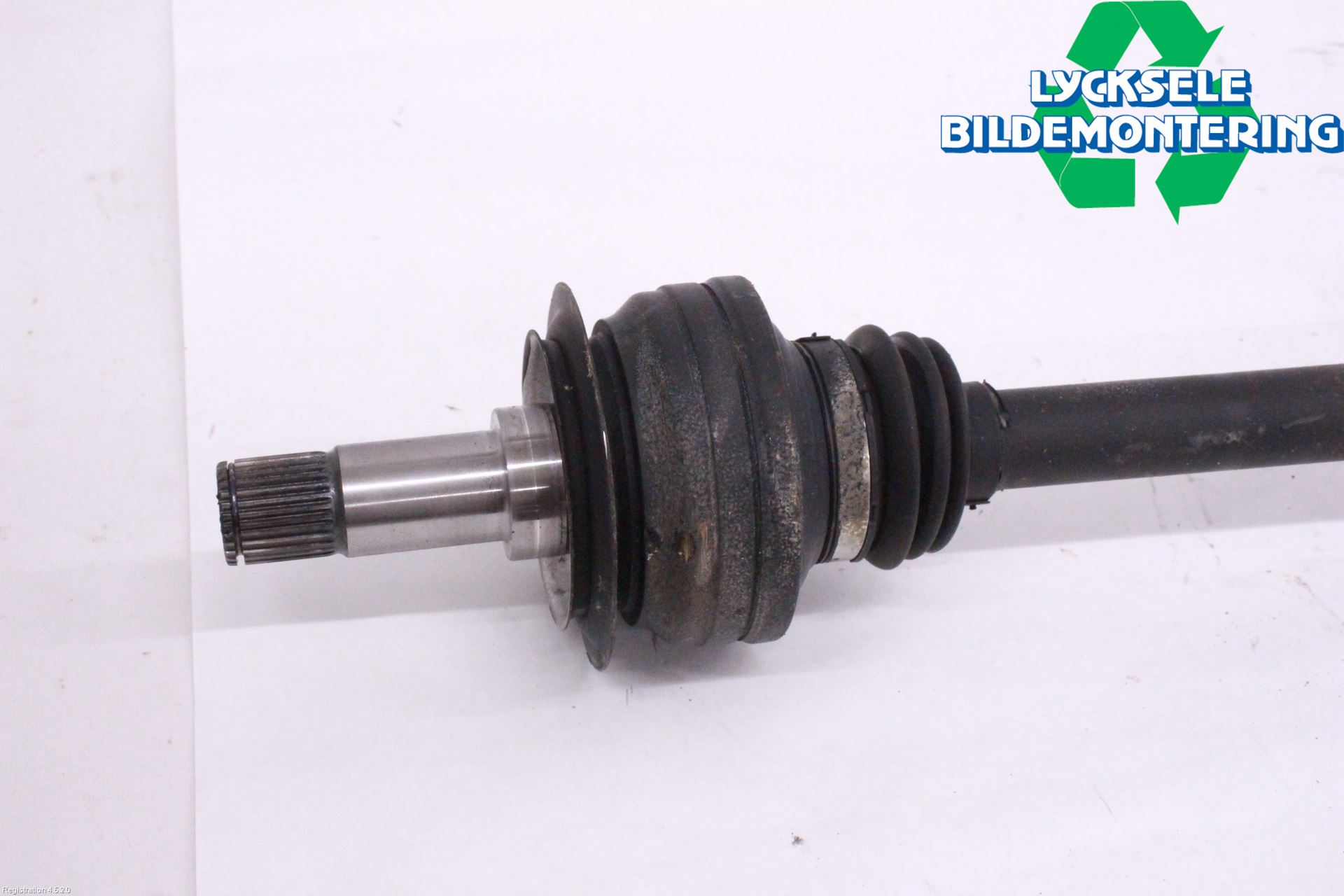 Mercedes-Benz MB VITO/V-KLASS (W640,W447,W448) 14- Drivaxel Bak Höger