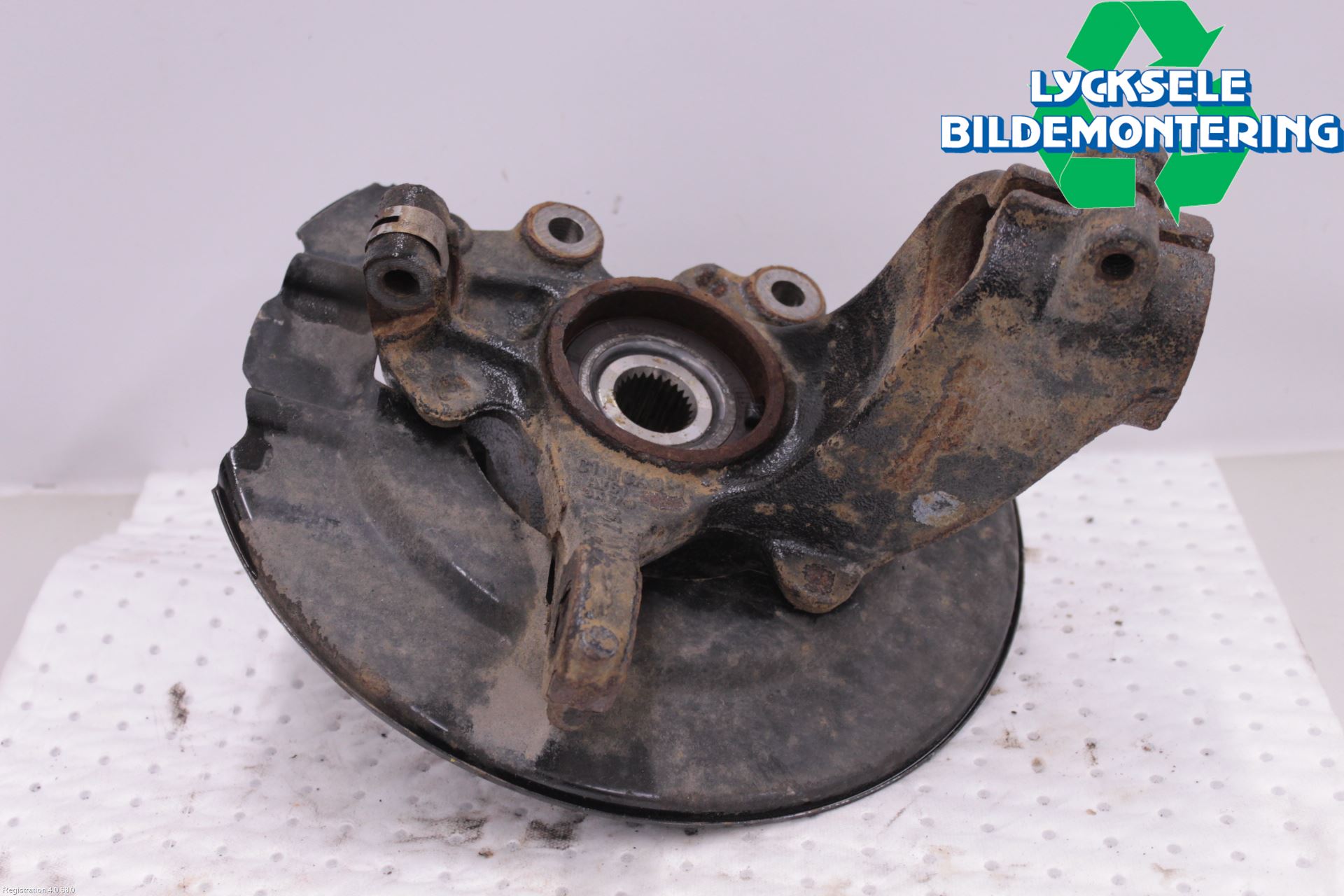 Ford FOCUS 15-18 Styrspindel Lagerhus Hö