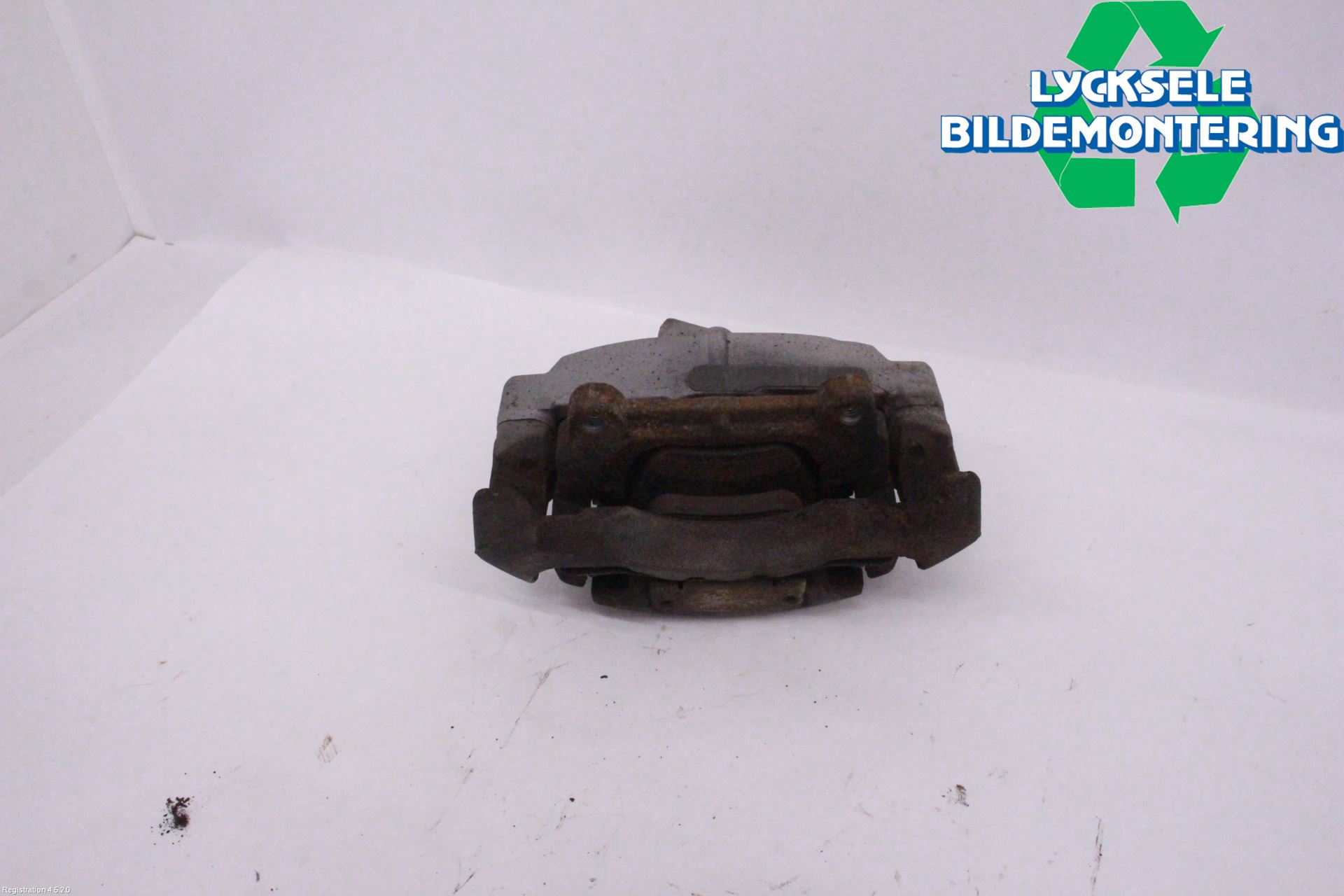 Volvo XC70 14-16 Bromsok Fram Vänster