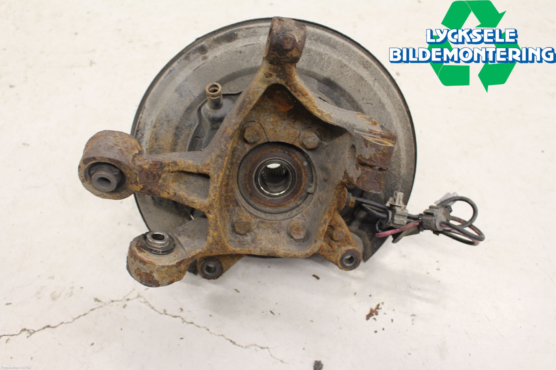 Subaru OUTBACK 10-15 Hjullagerhus-Spindel Hö B