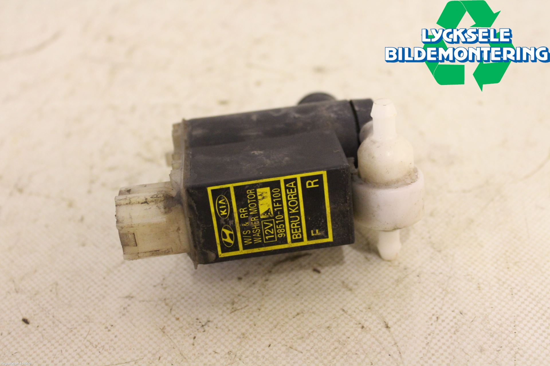 Kia SPORTAGE (JE) 05-10 Spolarpump Vindruta