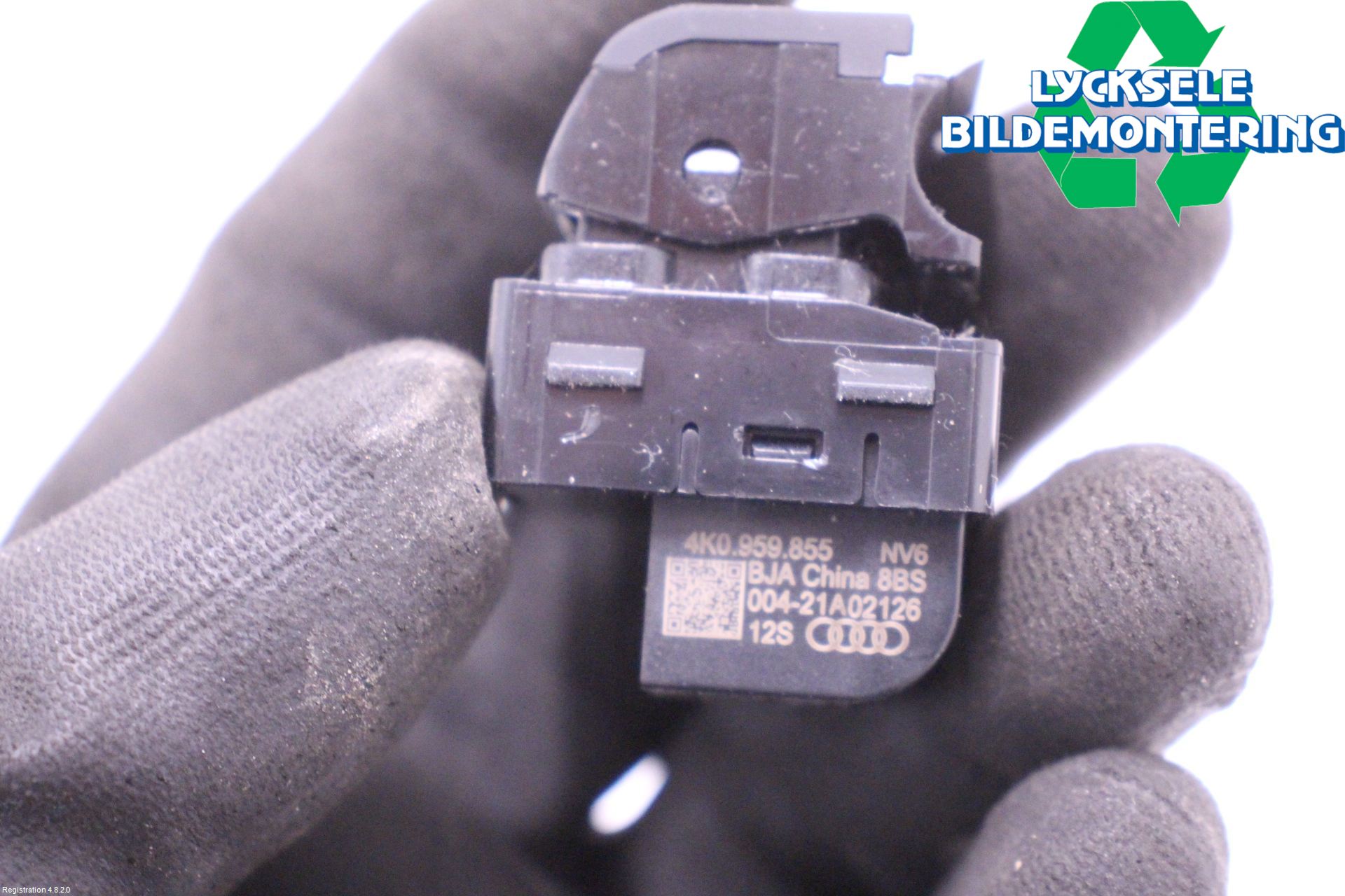 Audi A6 F2/C8 19- Strömställare Elhiss