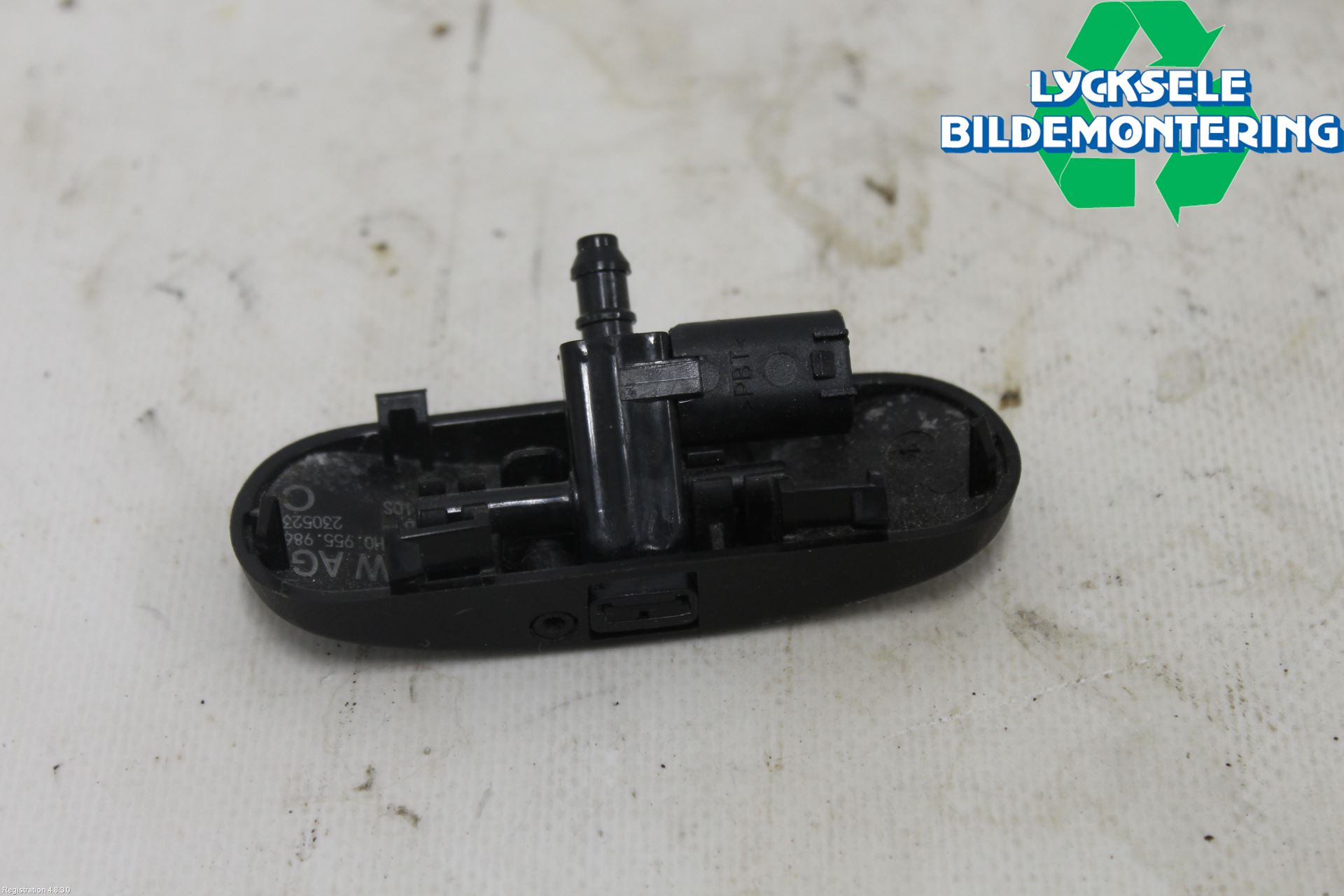 Volkswagen VW ID.4 21- Spolarmunstycke Rutor