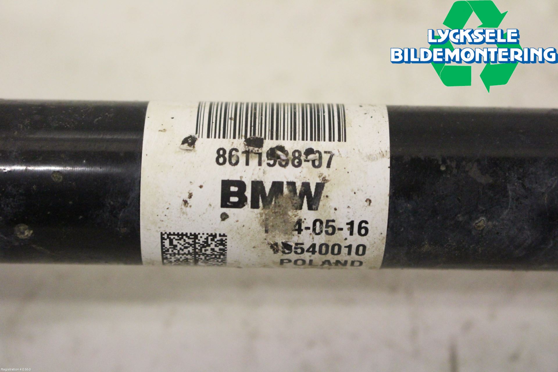 BMW X1 F48 15-22 Drivaxel Fram Höger