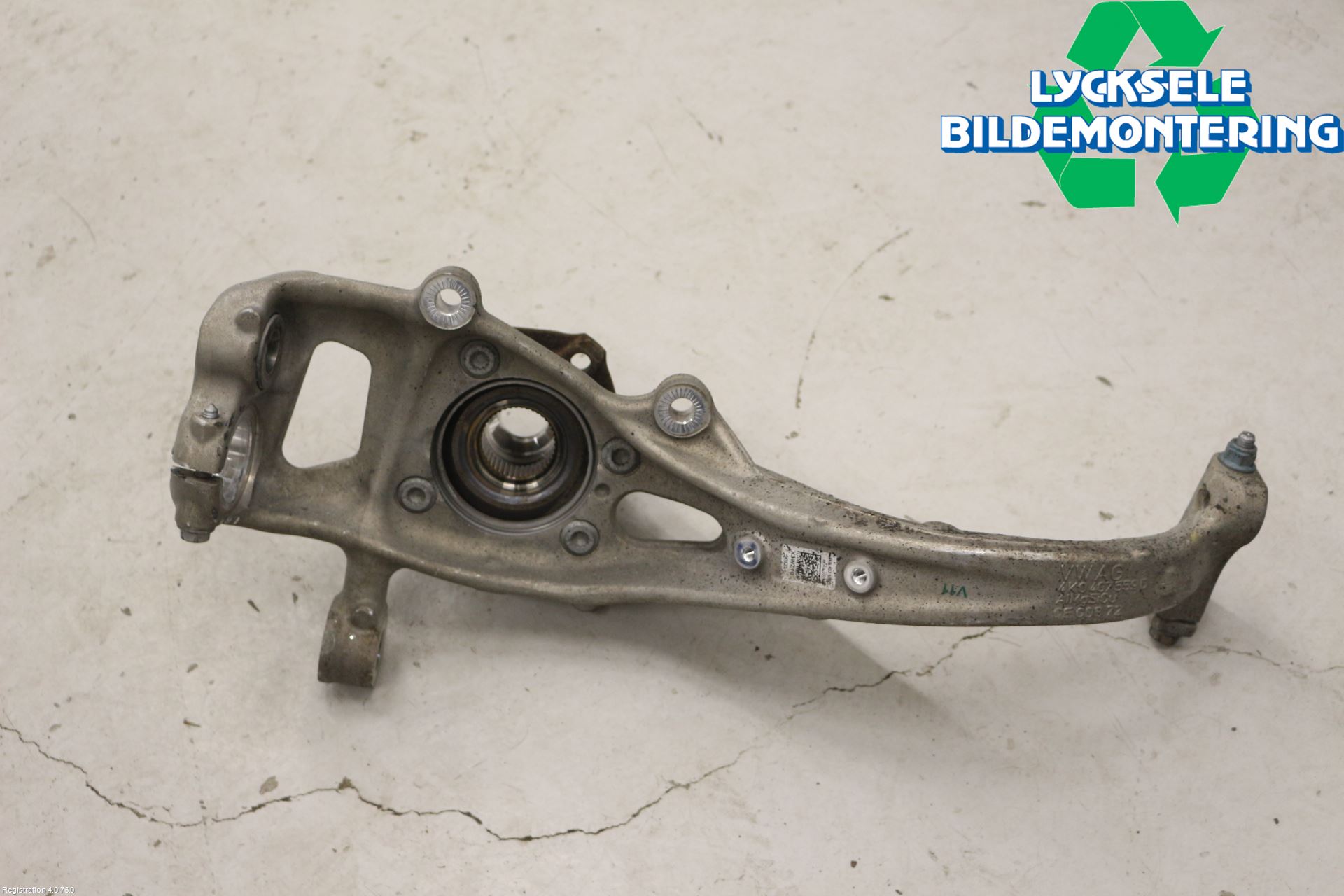 Audi A6 F2/C8 19- Styrspindel Lagerhus Vä