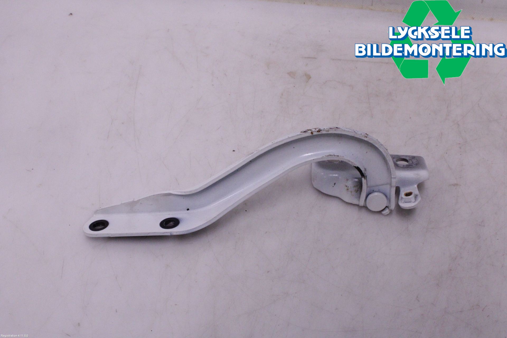 Subaru OUTBACK 21- Huvgångjärn