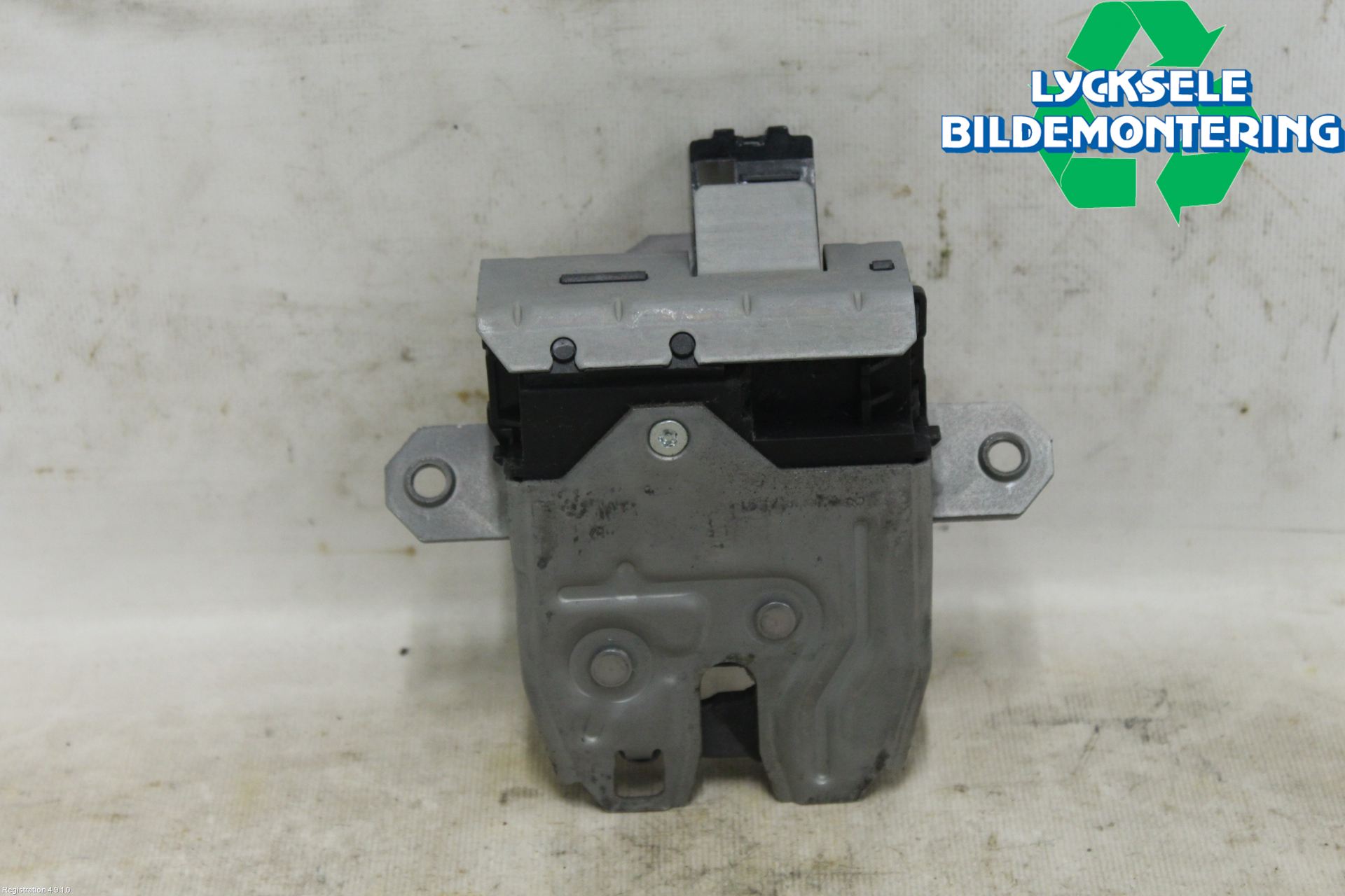 Volvo XC60 14-17 Låskista Baklucka