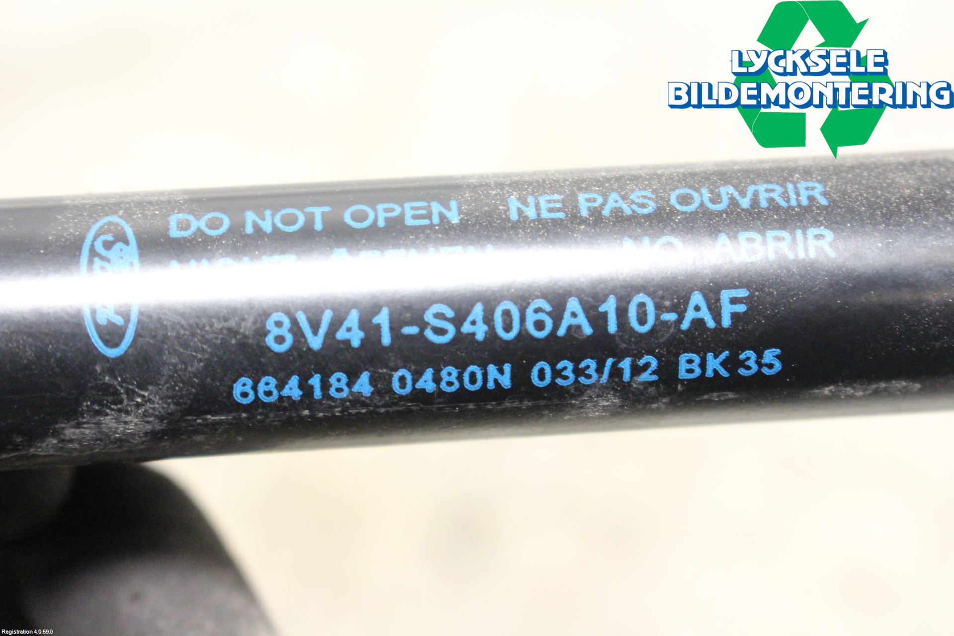 Ford KUGA 08-12 Gasfjäder Baklucka