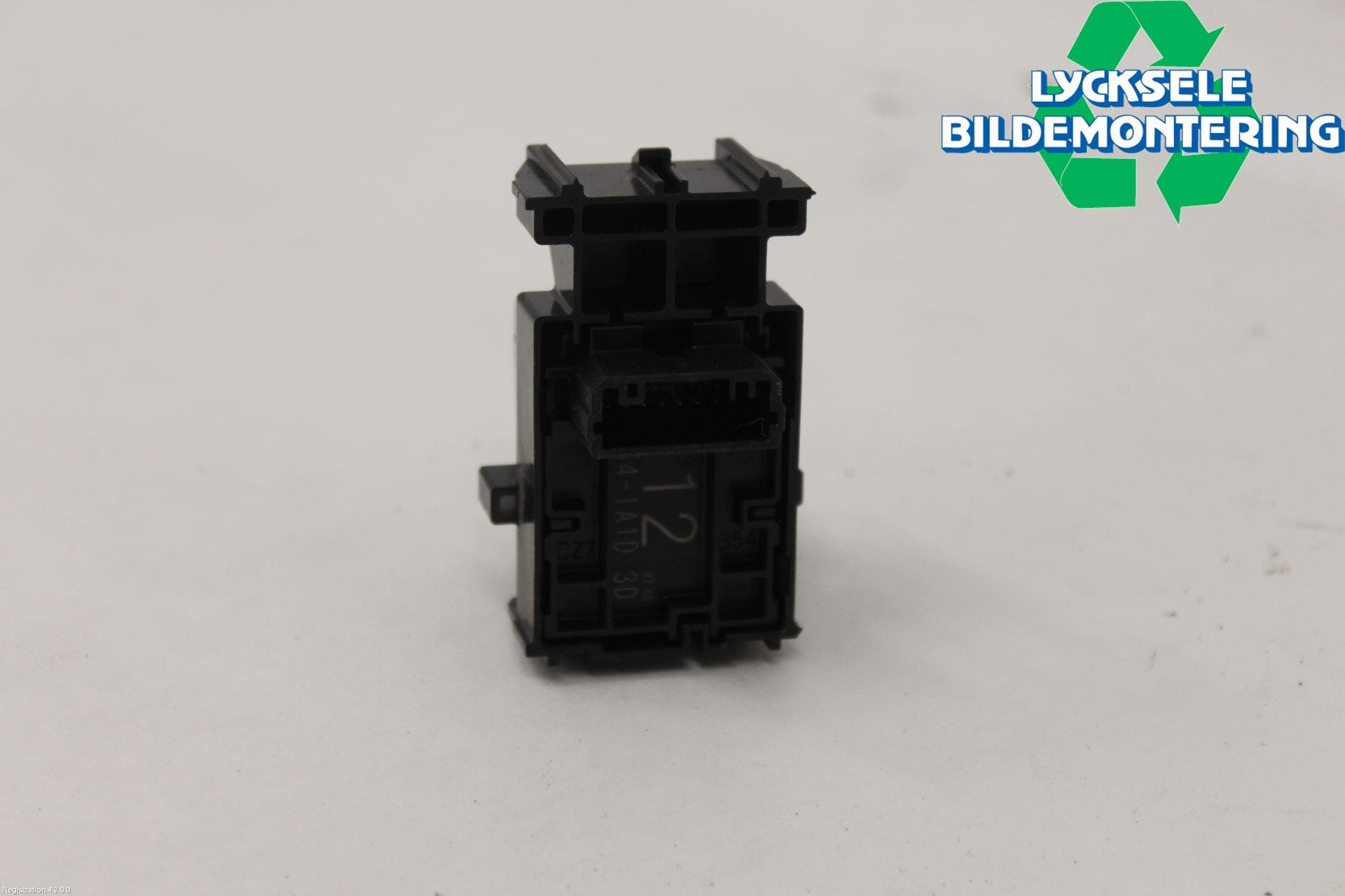 Toyota C-HR 16-23 Strömställare Elhiss