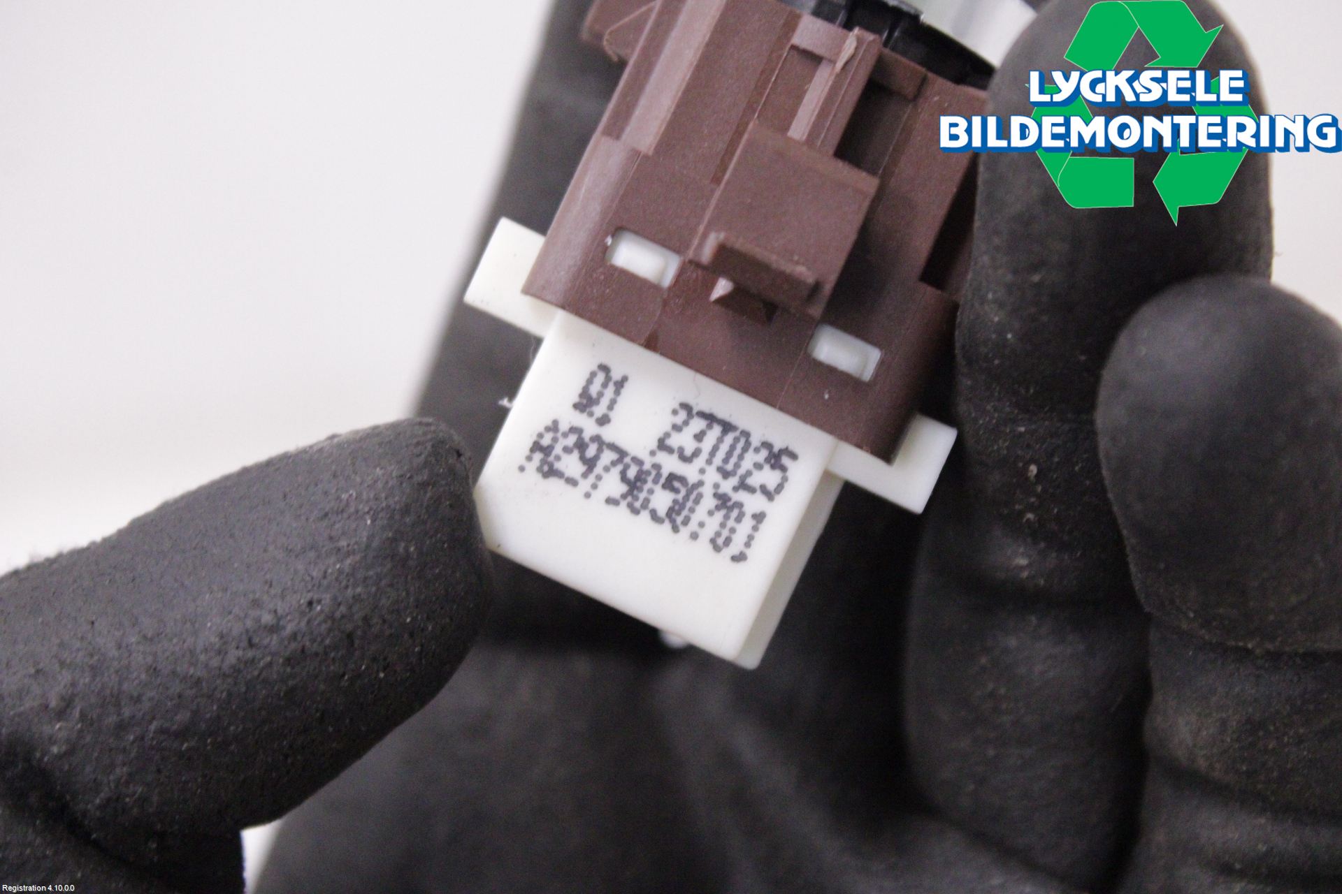 Mercedes-Benz MB EQE SUV (X294) 22- Handskfack