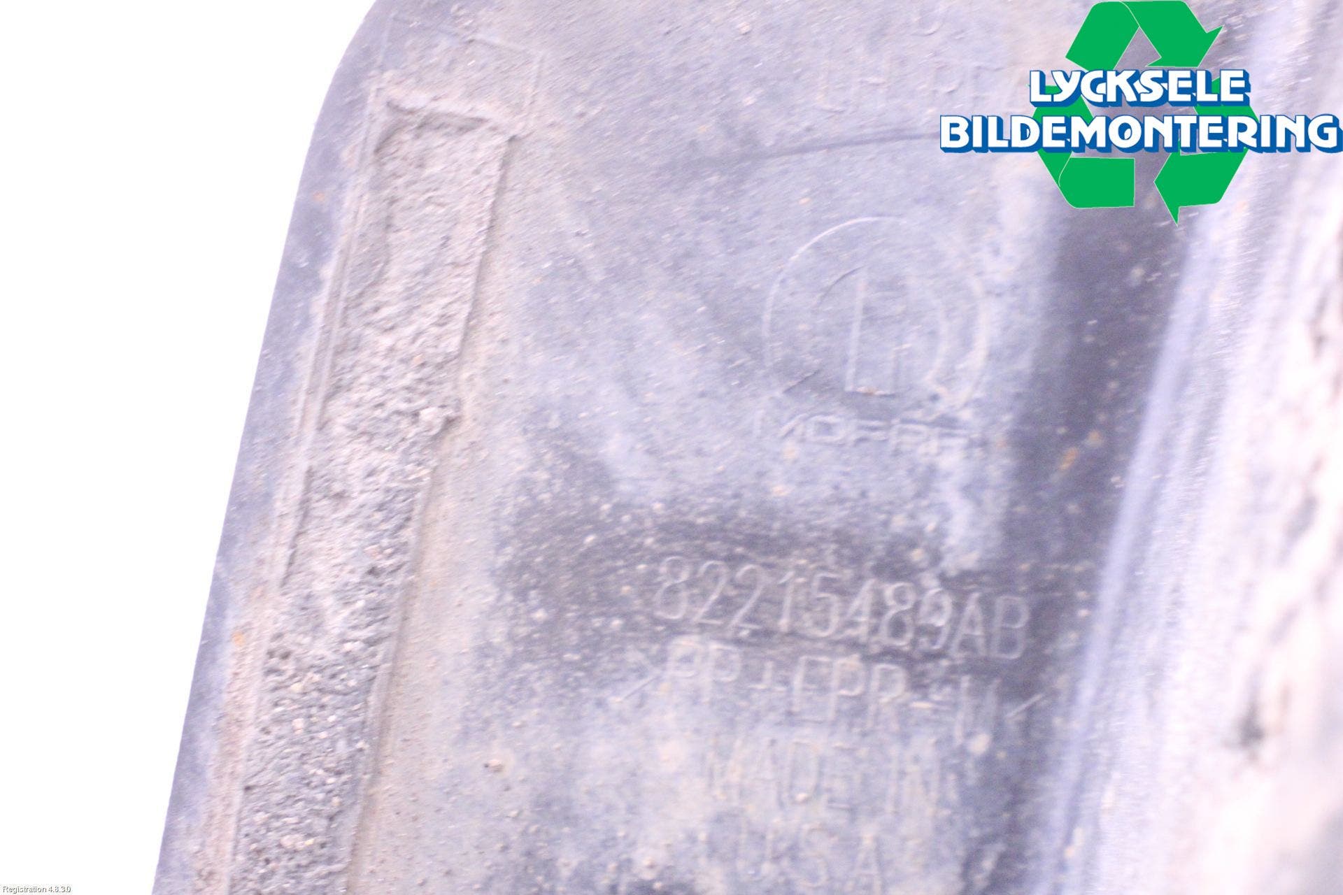 Dodge PICK UP RAM 81- Stänkskydd