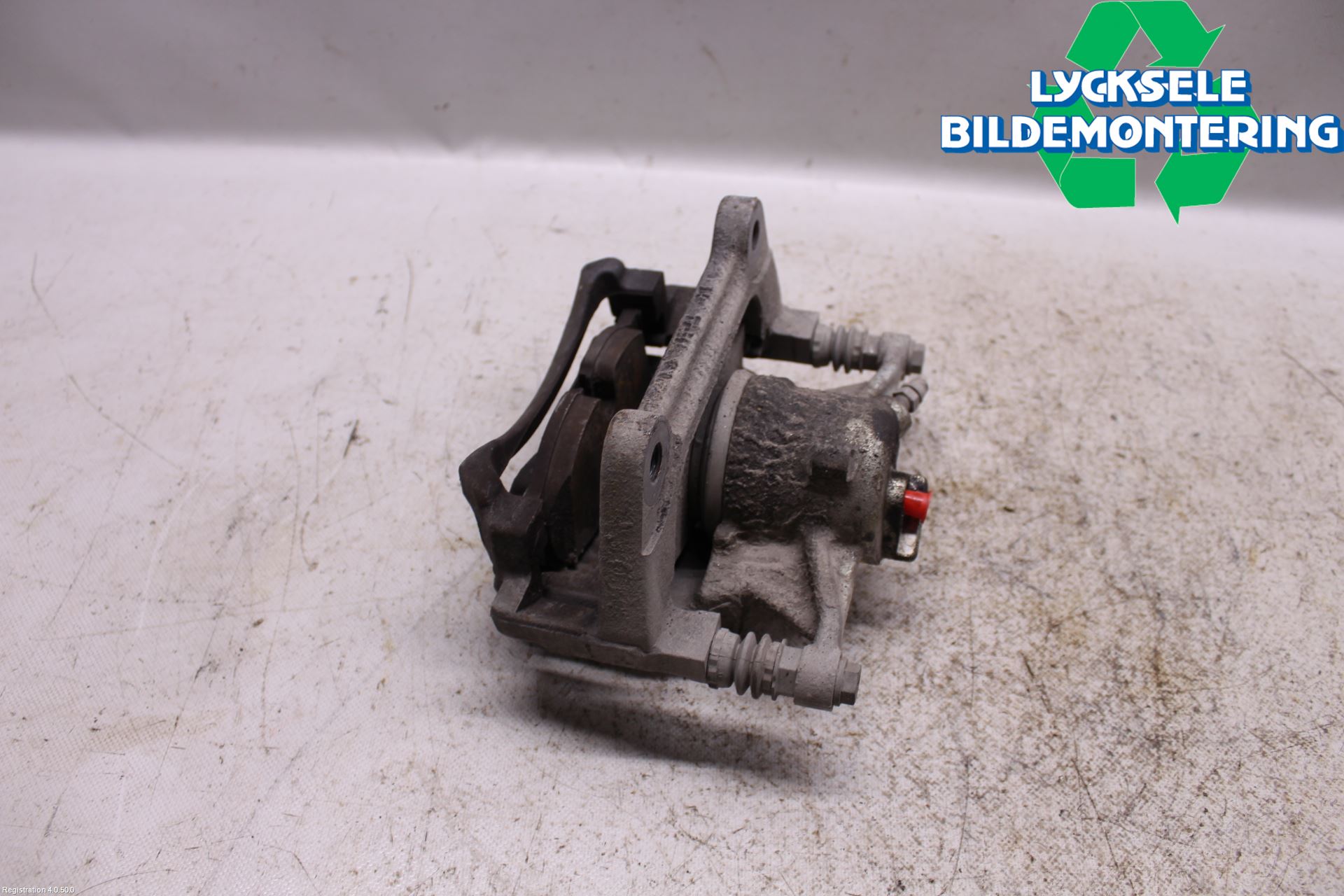 Skoda SUPERB 16-24 Bromsok Fram Vänster