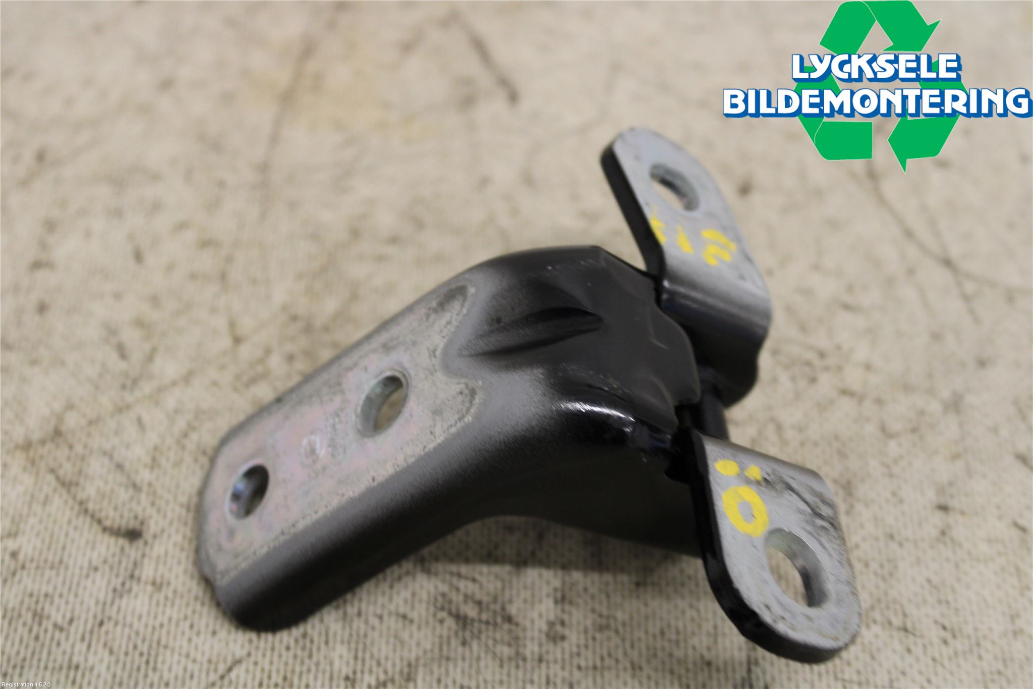 Hyundai i20 GB 15-20 Dörrgångjärn