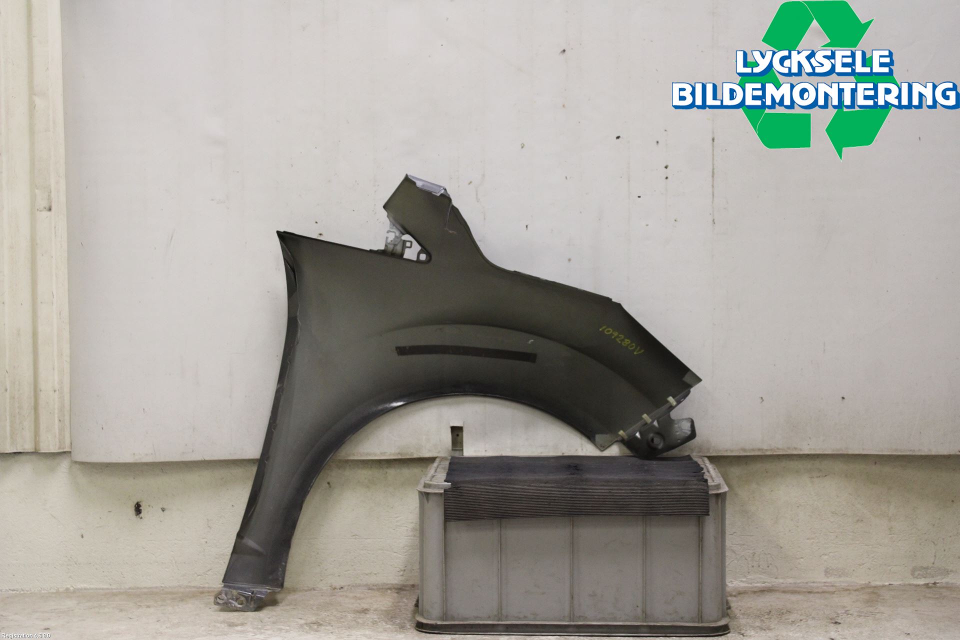 Ford C-MAX ll 15-19 Skärm Fram Vänster