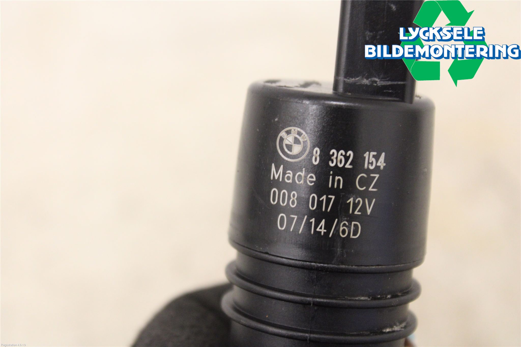 BMW 5 F10/F11/F18 09-17 Spolarpump Baklucka