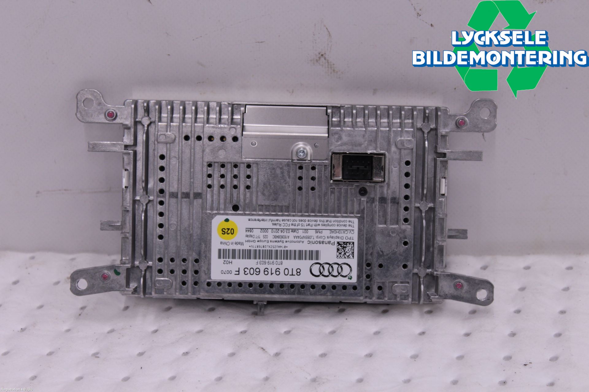 Audi A4/S4 08-11 Bildskärm