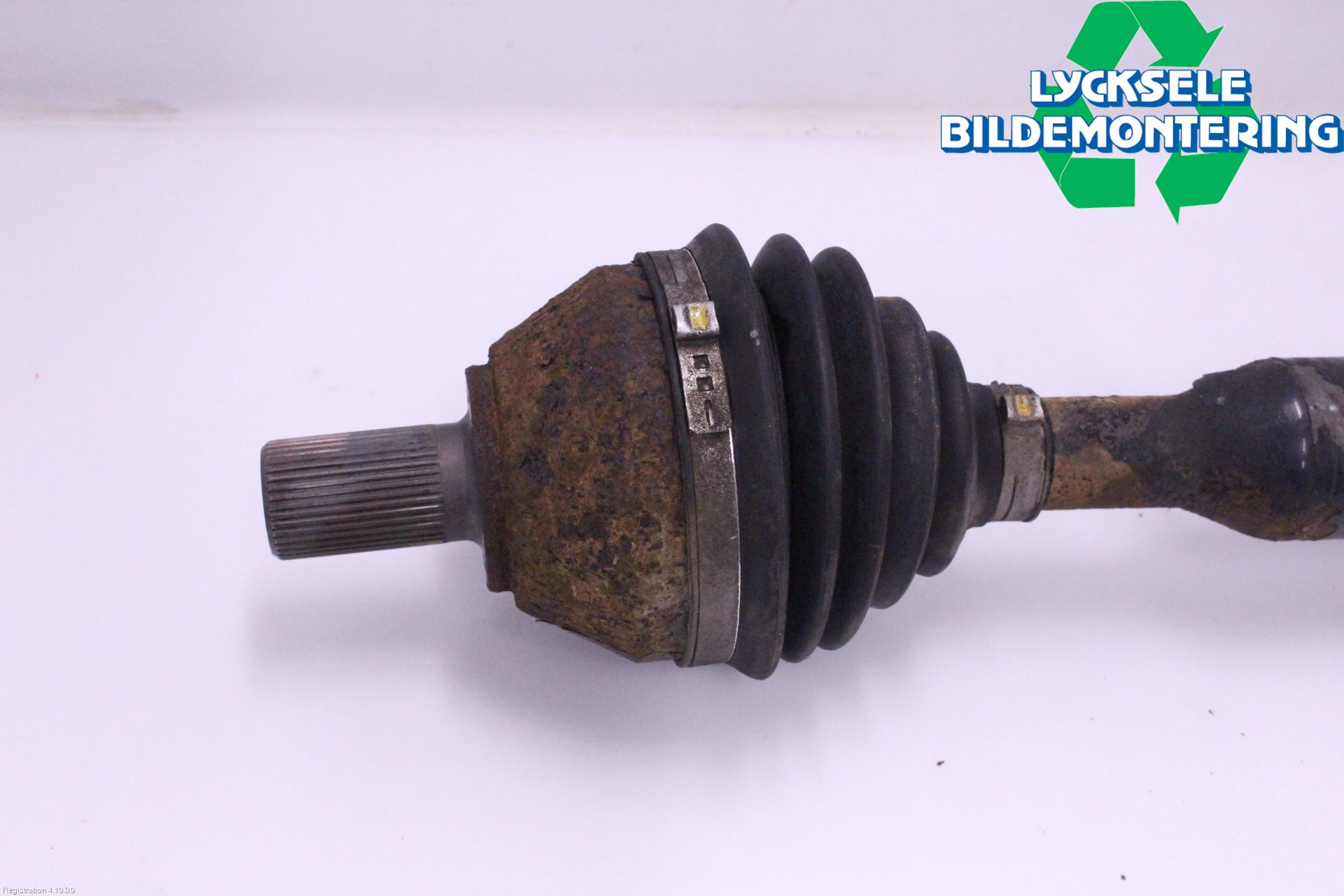 Volvo XC70 08-13 Drivaxel Fram Höger